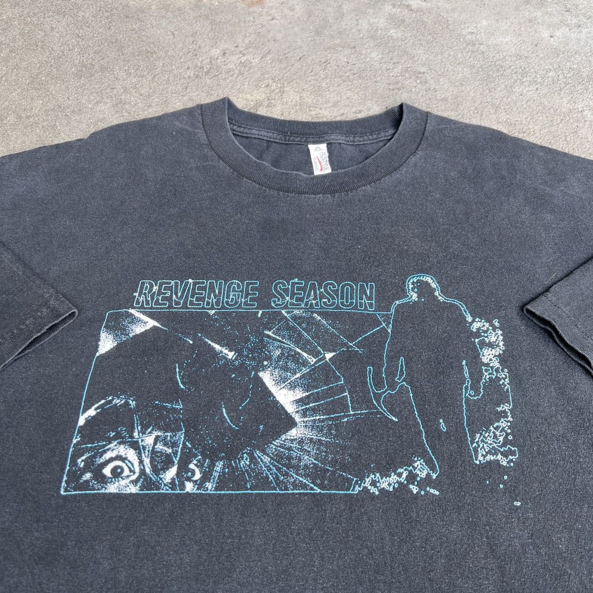 Band Tees Revenge Season Tour Promo Tee XL Grindcore Size US XL / EU 56 / 4 - 1 Thumbnail