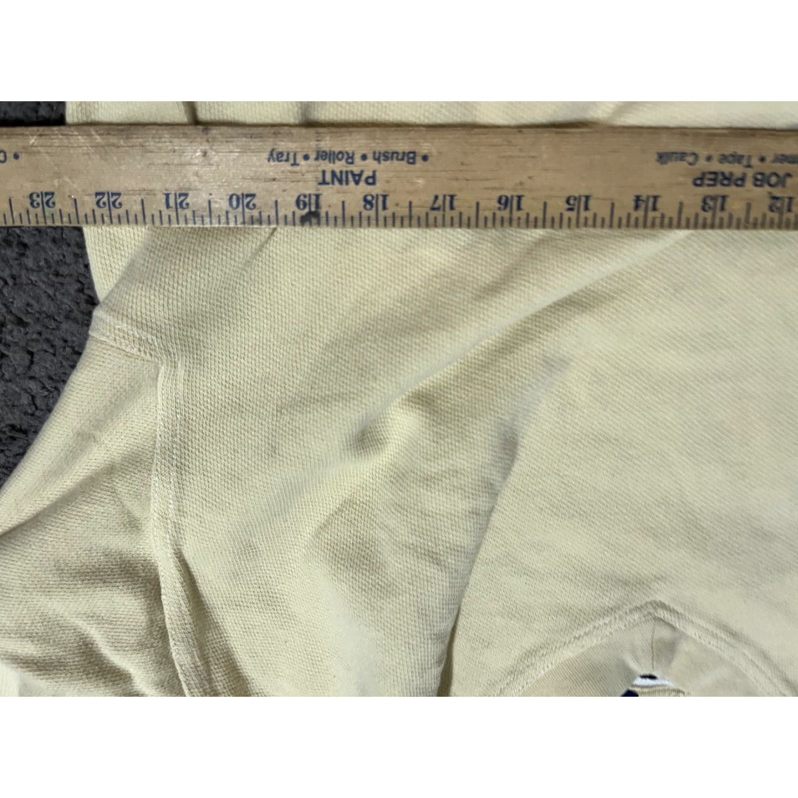 Gap VINTAGE Gap Sweater Mens M Beige Pullover Fleece V-Neck Made in USA Size US M / EU 48-50 / 2 - 4 Thumbnail