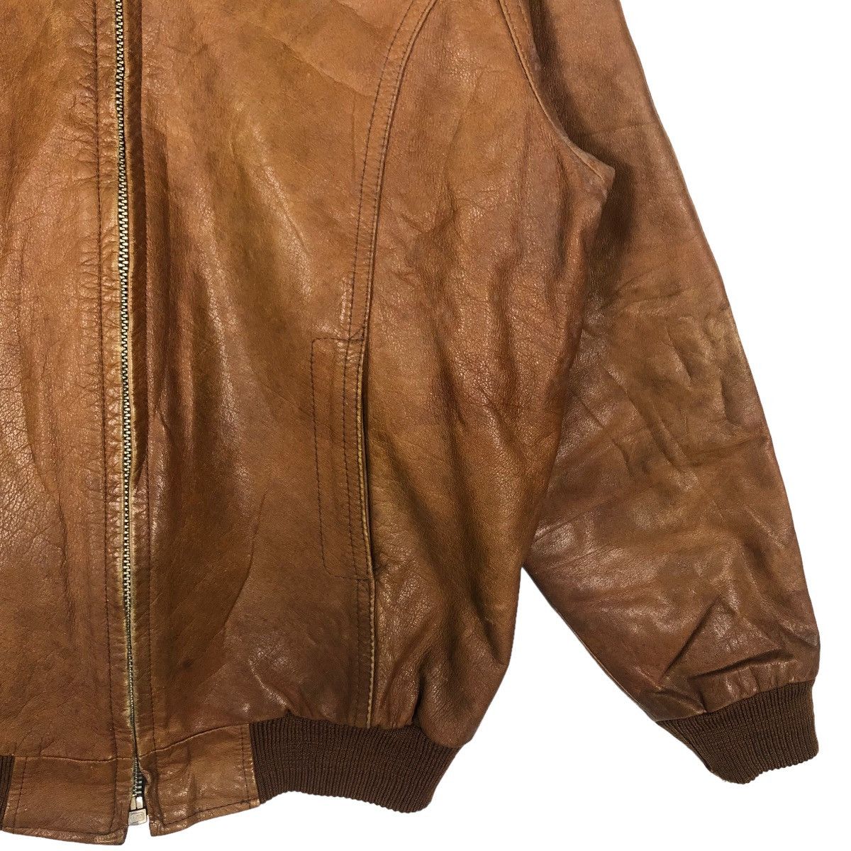 Japanese Brand 🔥90’s Vintage Leather Bomber Jacket Free Time Issey Miyake Size US XL / EU 56 / 4 - 4 Thumbnail
