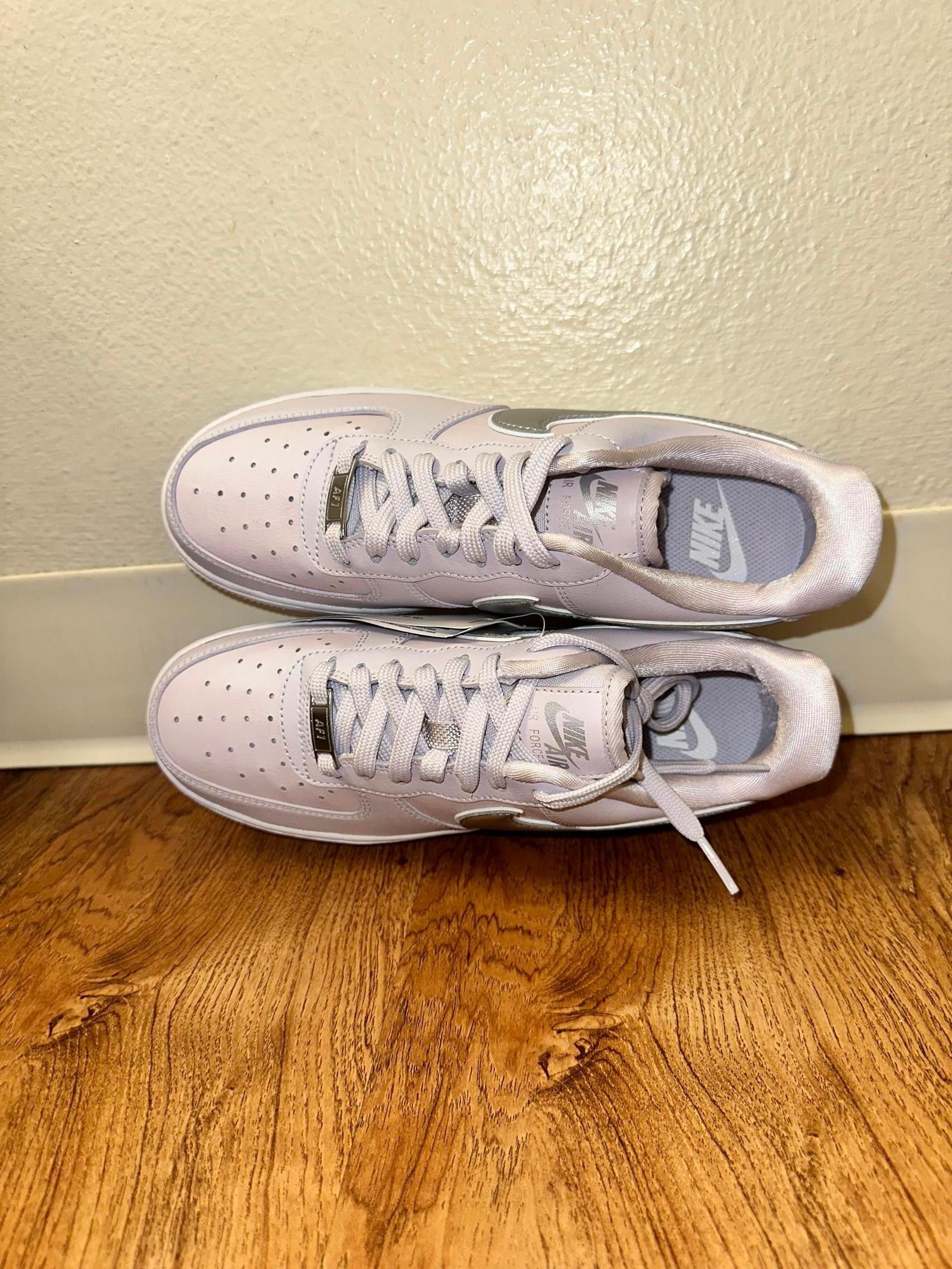 Nike Nike Air Force 1 Low Light Lilac Silver (Women's) Sample Size US 7 / IT 37 - 5 Thumbnail