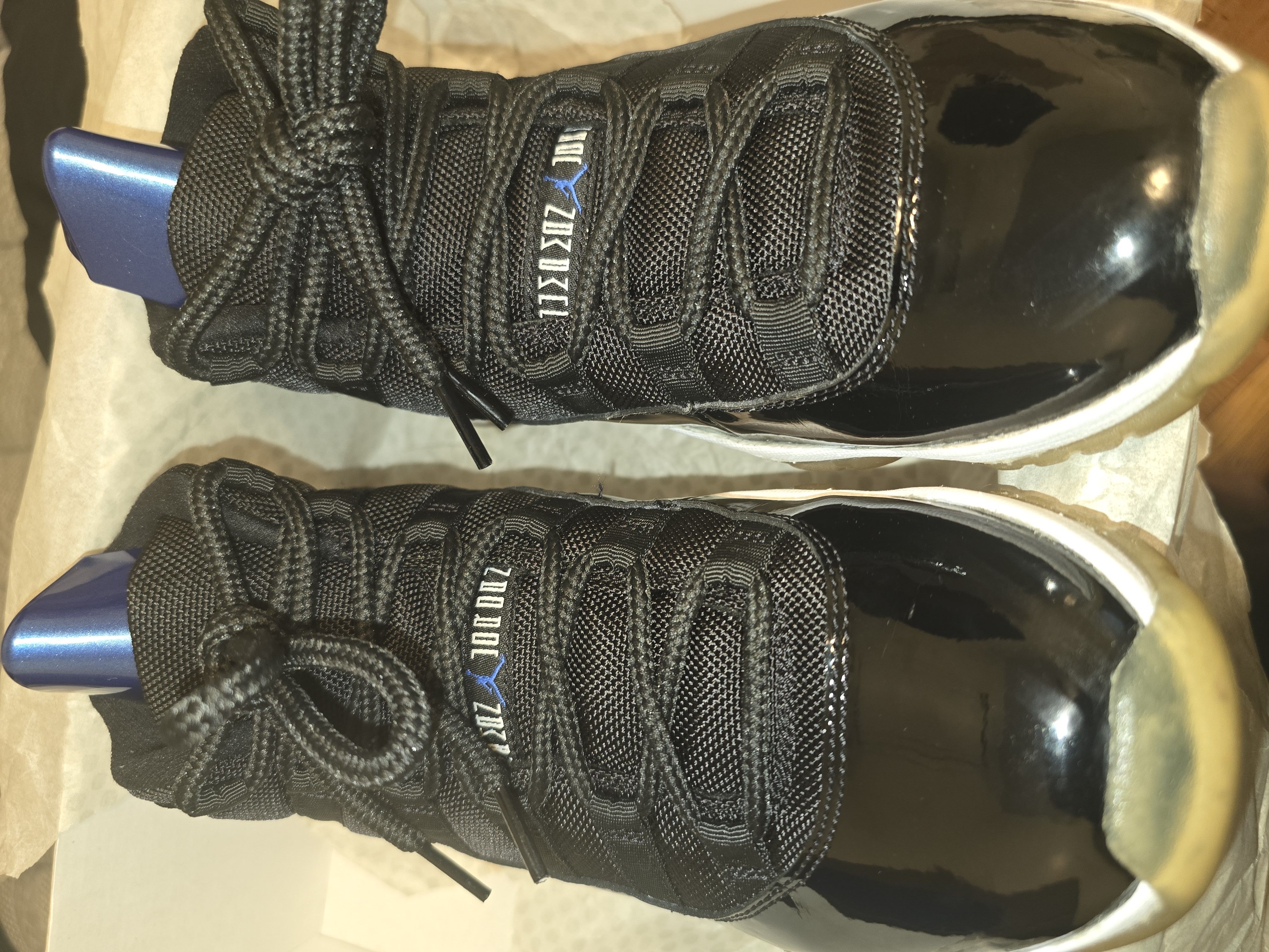 Jordan Brand Jordan 11 XI Space Jam 2009 Size US 8.5 / EU 41-42 - 4 Thumbnail