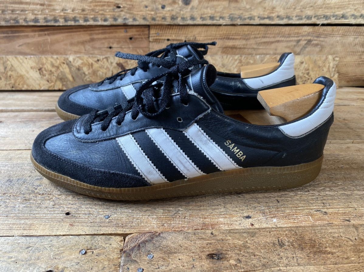 Vintage Vintage adidas samba made in yugoslavia uk sz 7 Size US 8 / EU 41 - 3 Thumbnail