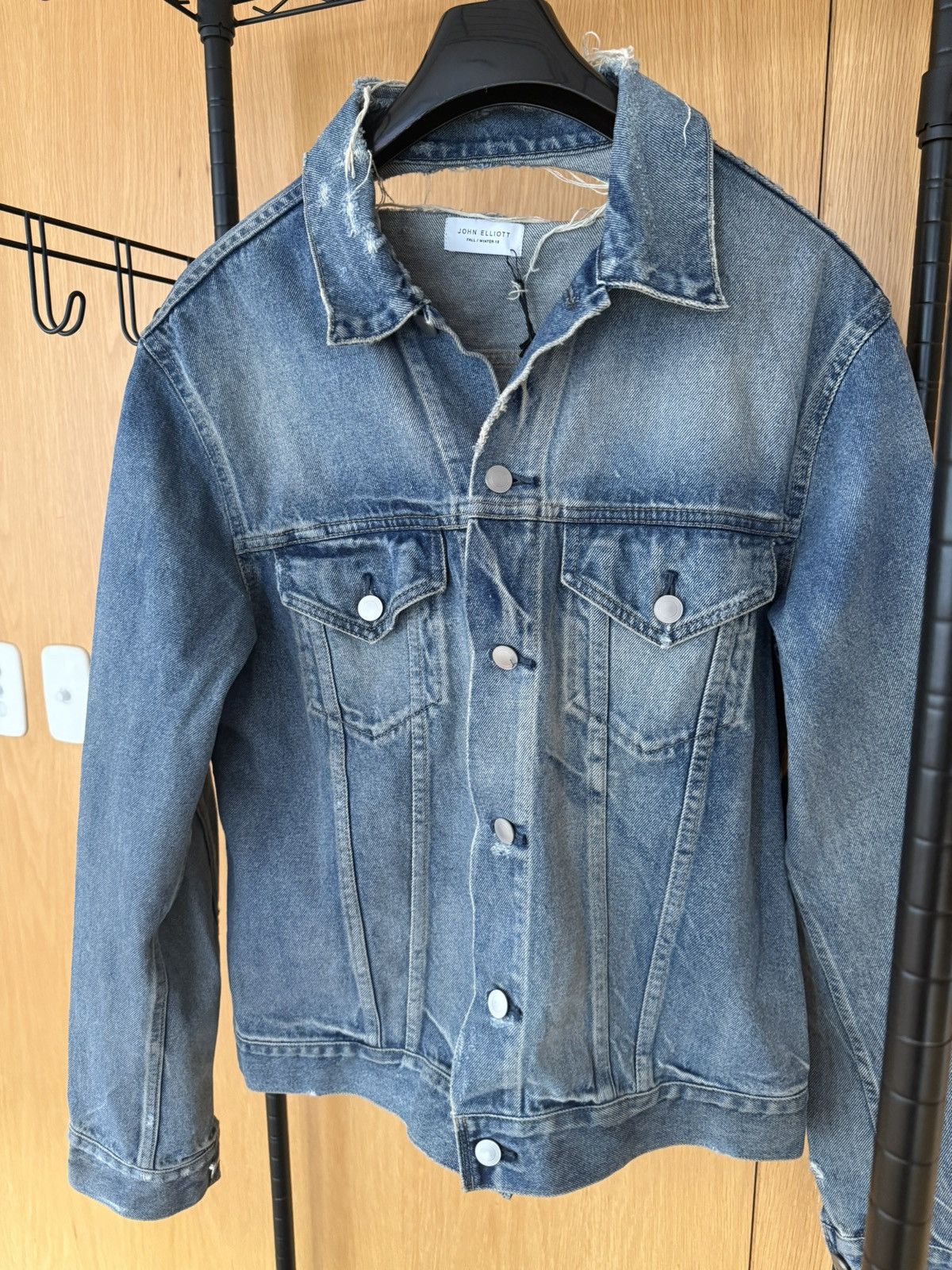 John Elliott John Elliott Thumper Jacket Type III Size 4/XL Washed indigo Size US XL / EU 56 / 4 - 2 Thumbnail