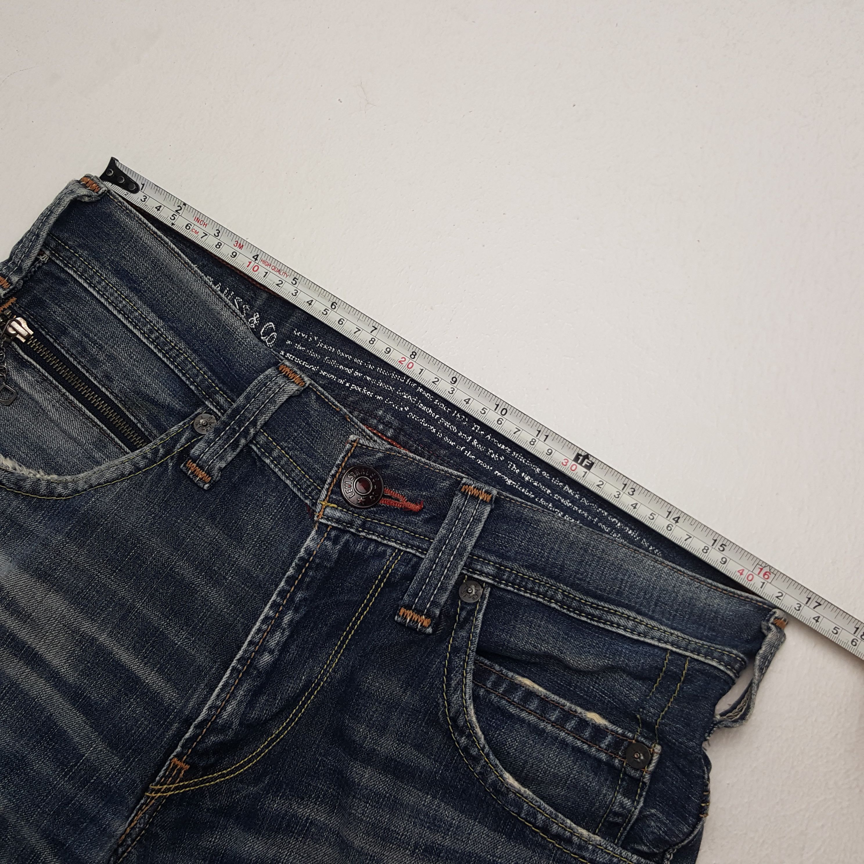 Levi's × Vintage Vintage Levi's American Distressed Style Grunge Denim Jeans Size US 33 - 10 Thumbnail