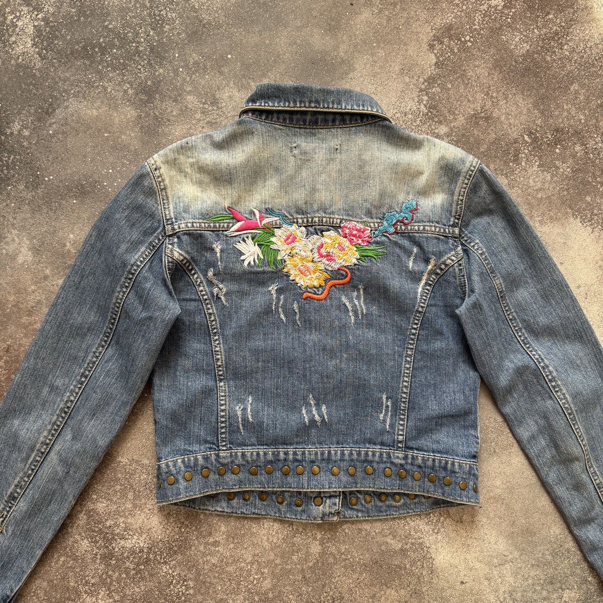 Dolce & Gabbana D&G Dolce & Gabbana Vintage Embroidered Floral Denim Jacket Size S / US 4 / IT 40 - 11 Thumbnail