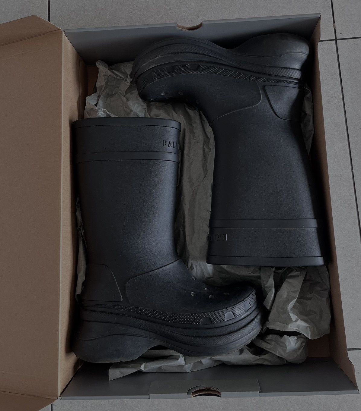 Balenciaga × Crocs Balenciaga Crocs Boots Size US 12 / EU 45 - 3 Thumbnail