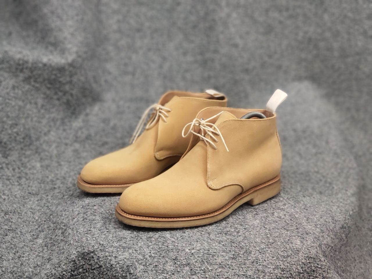 Cheaney Joseph Cheaney &Sons Desert Chukka Suede Leather Ankle Boots Size US 8 / EU 41 - 12 Thumbnail