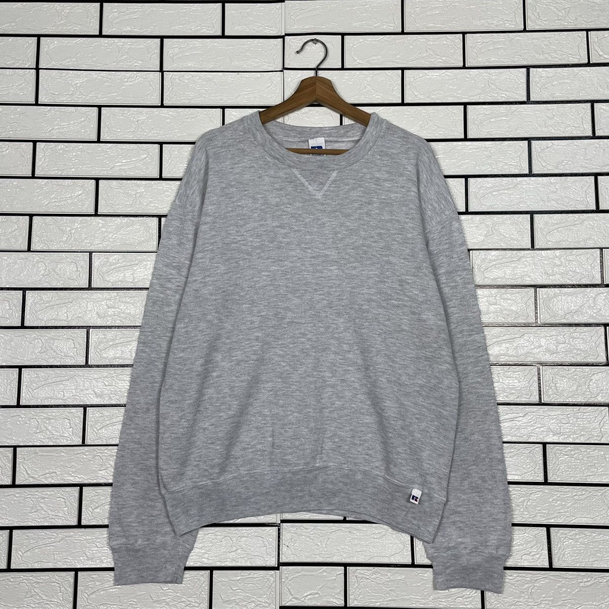 Russell Athletic Vintage Russel Athletic Plain Sweatshirt Size US M / EU 48-50 / 2 - 1 Thumbnail