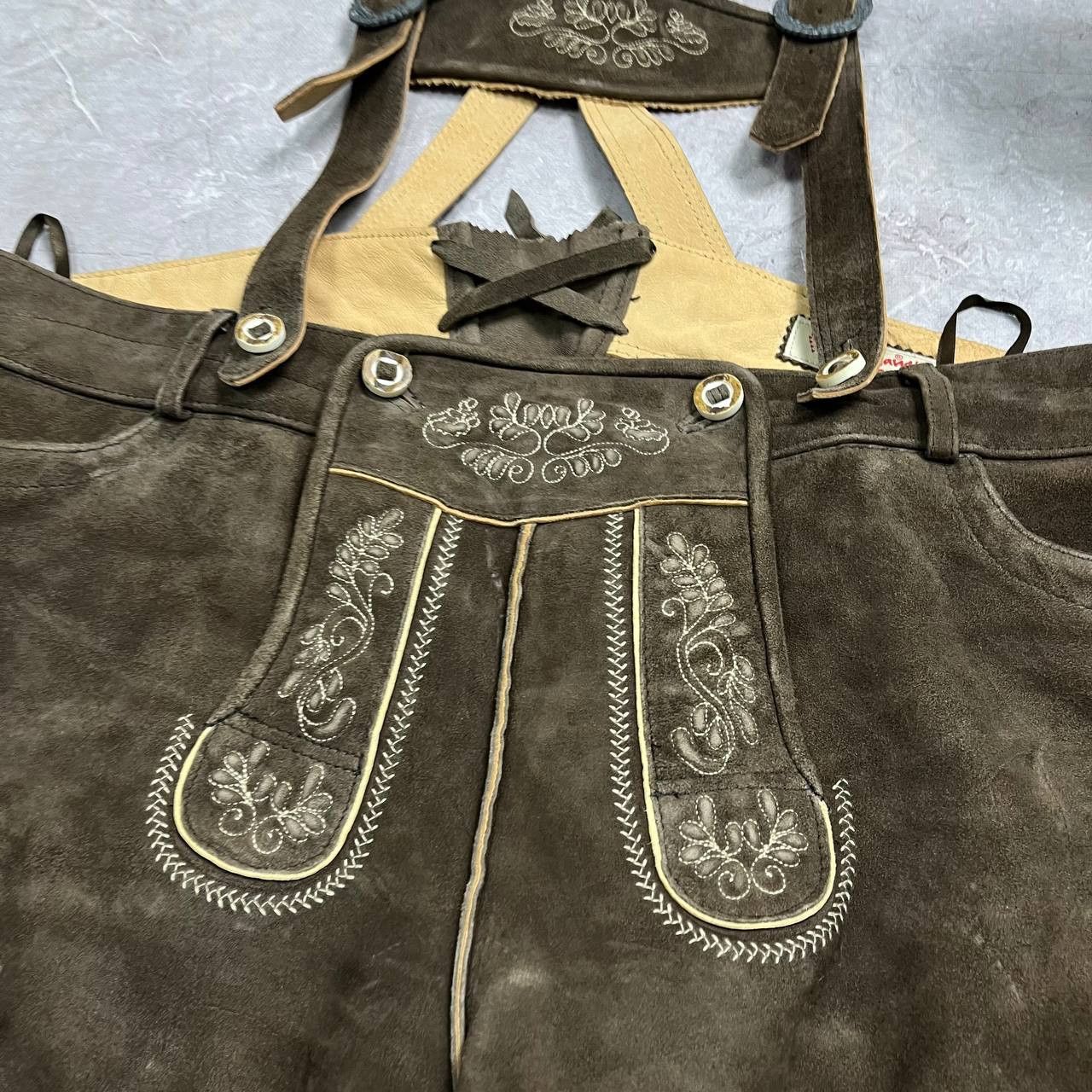 Japanese Brand Vintage Brown Cowboy's Shorts Octoberfest Bavarian Costume Size US 33 - 18 Thumbnail