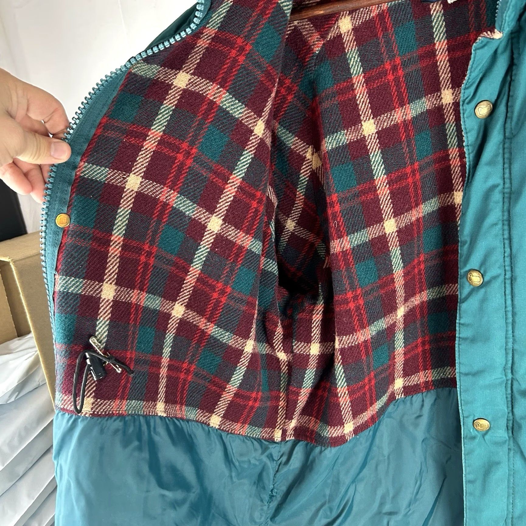 Vintage VINTAGE Woolrich Jacket Mens L Teal Parka Wool Blanket Lined 80s USA Made Chore Size US L / EU 52-54 / 3 - 6 Thumbnail