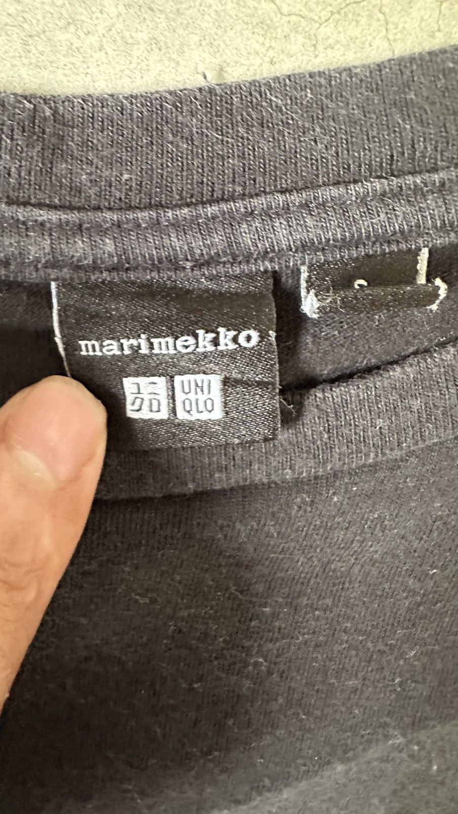 Marimekko UNIQLO MARIMEKO CROPPED TEE Size US M / EU 48-50 / 2 - 5 Thumbnail
