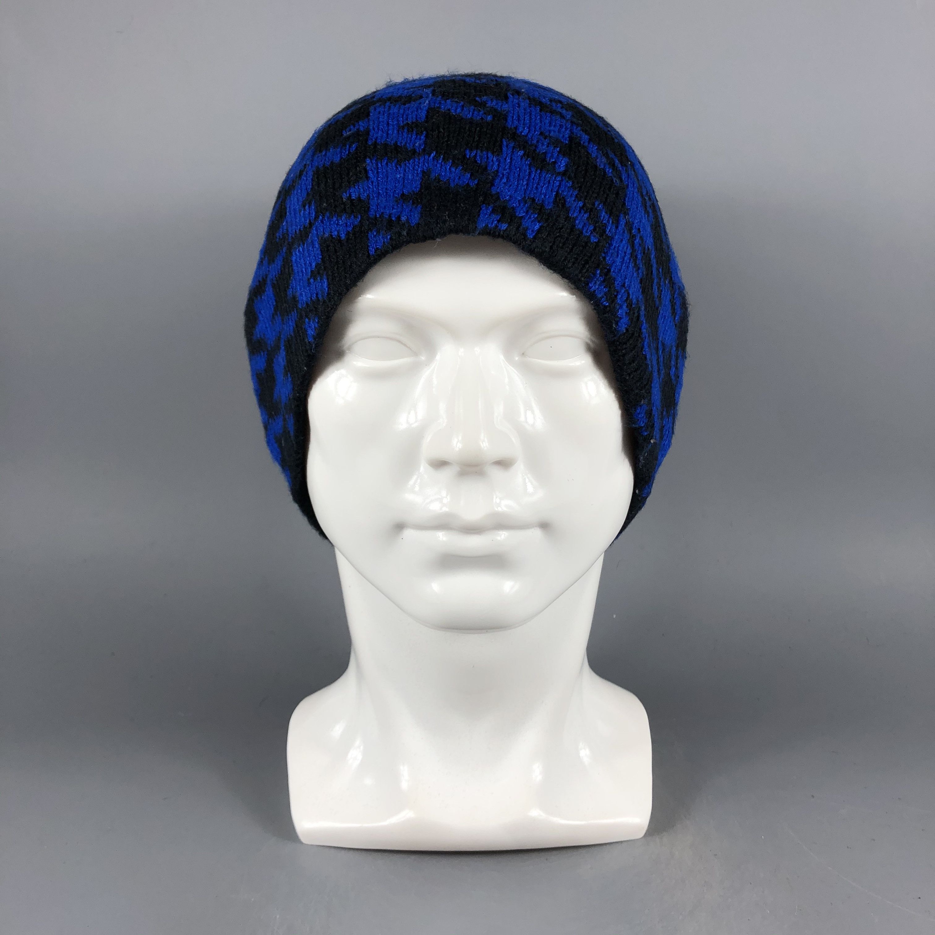 image of Vintage Cuffless Beanie Snow Hat Snow Cap -D965, Men's