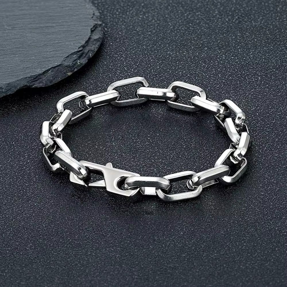 Jewelry Silver Square Chain Bracelet Size ONE SIZE - 3 Thumbnail