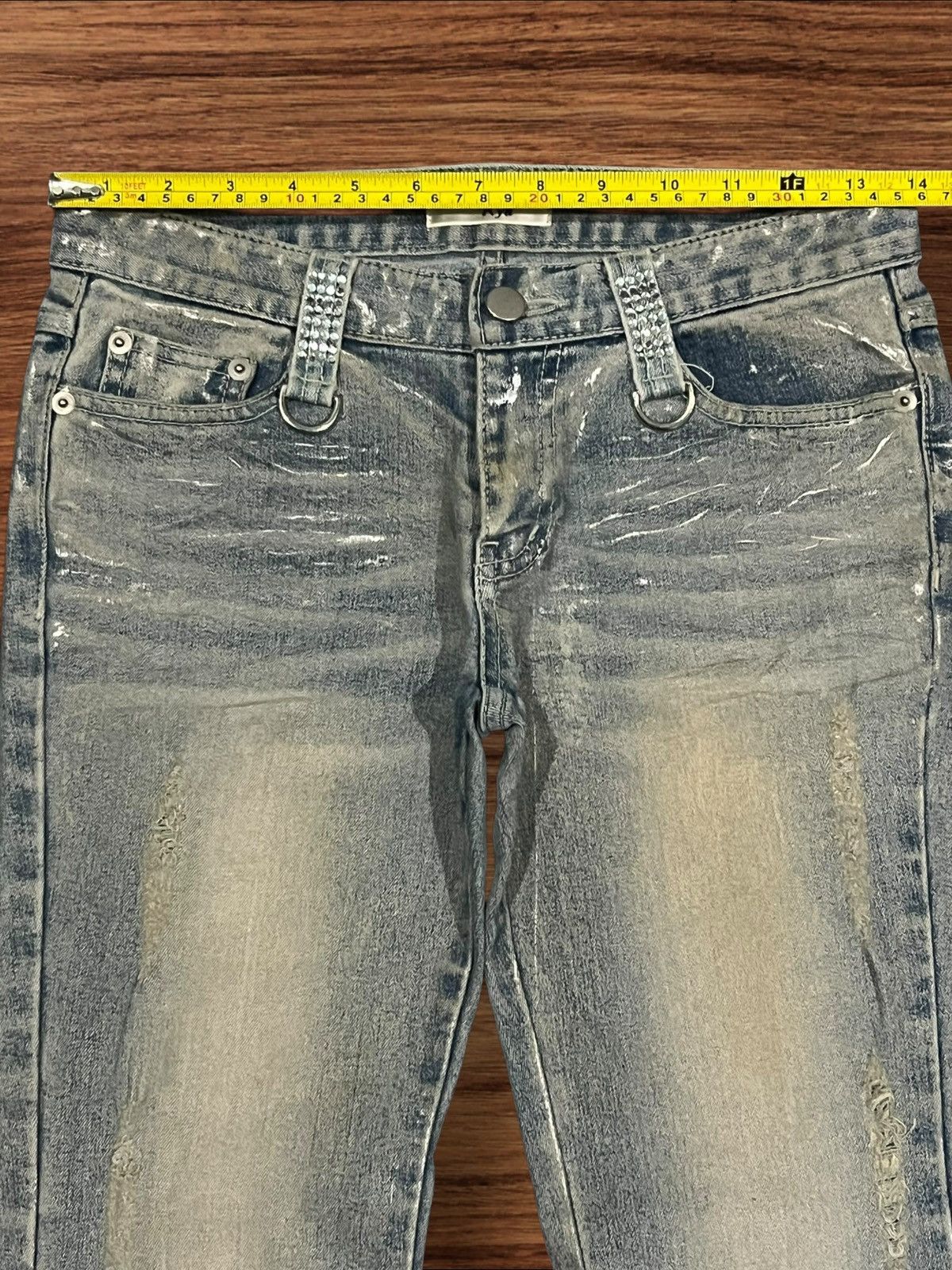 Japanese Brand Vintage Japanese Brand Ryu Ryu Waxed Distressed Flare Jeans Size 28" / US 6 / IT 42 - 14 Thumbnail