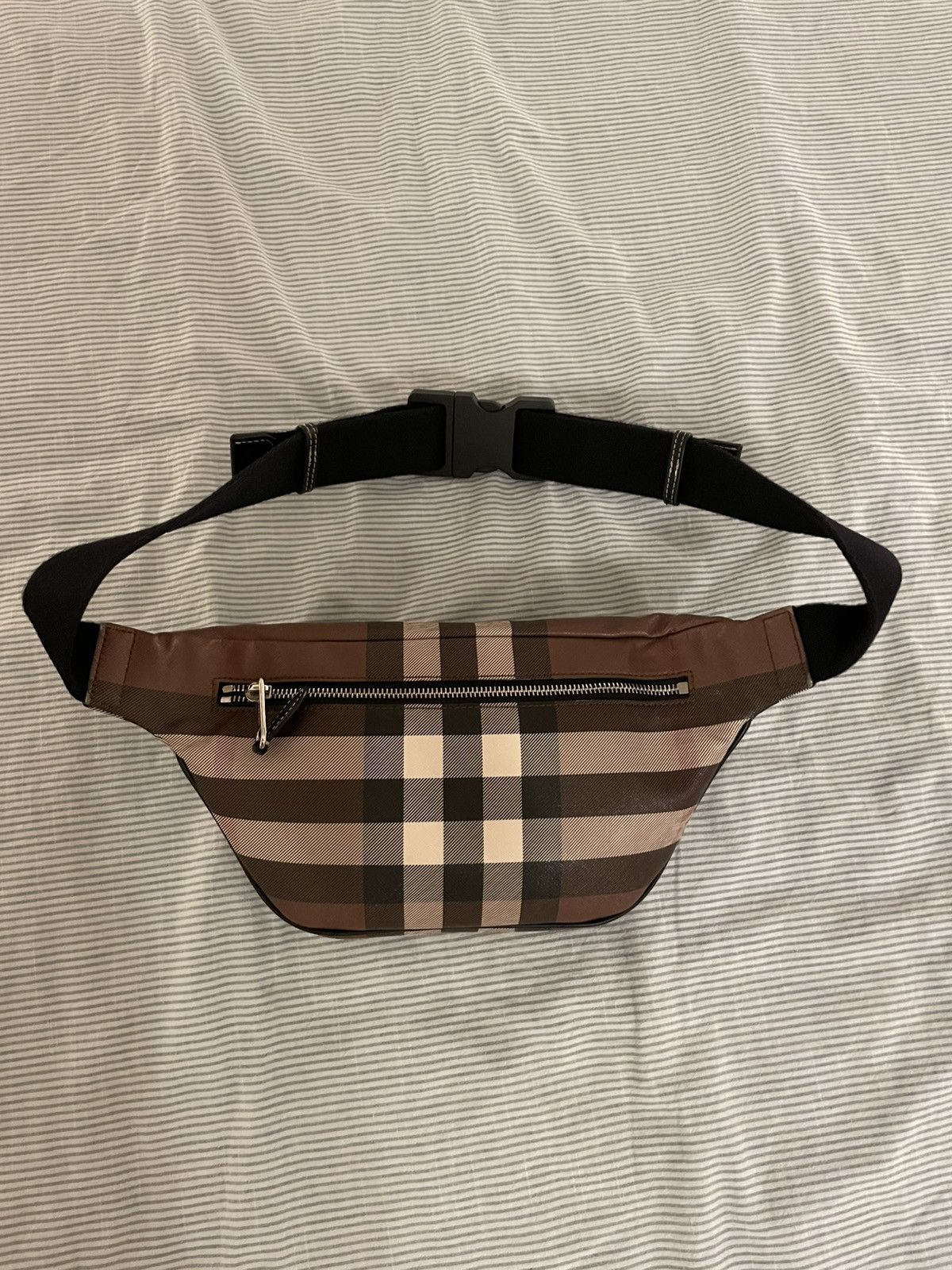 Burberry Burberry Cason Check Waist Bag Size ONE SIZE - 6 Thumbnail