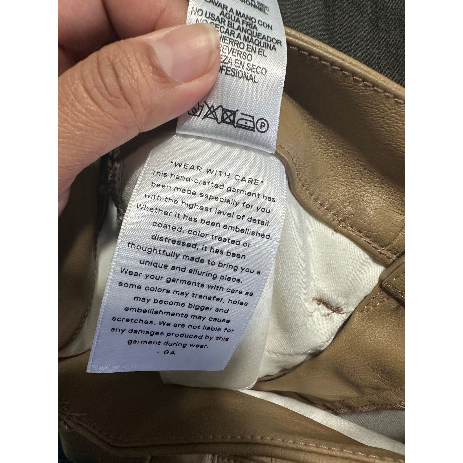 Good American Good American Better Than Leather Faux Leather Pants Size 26" / US 2 / IT 38 - 9 Thumbnail