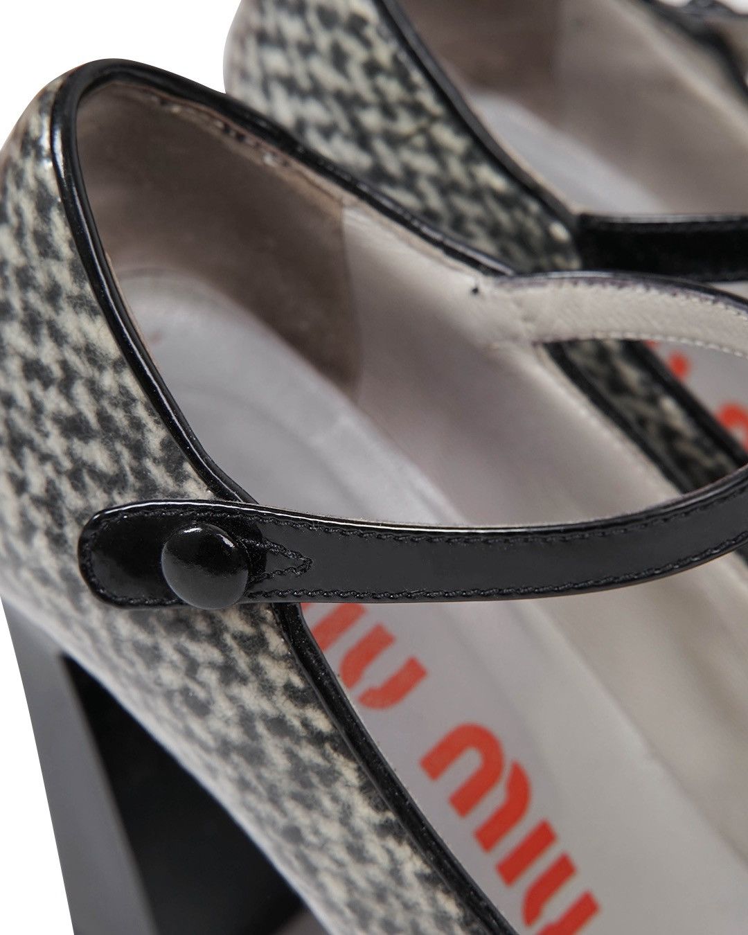 Miu Miu Miu Miu F/W1998 Plastic Wrap Tweed Heels Size US 7 / IT 37 - 7 Thumbnail