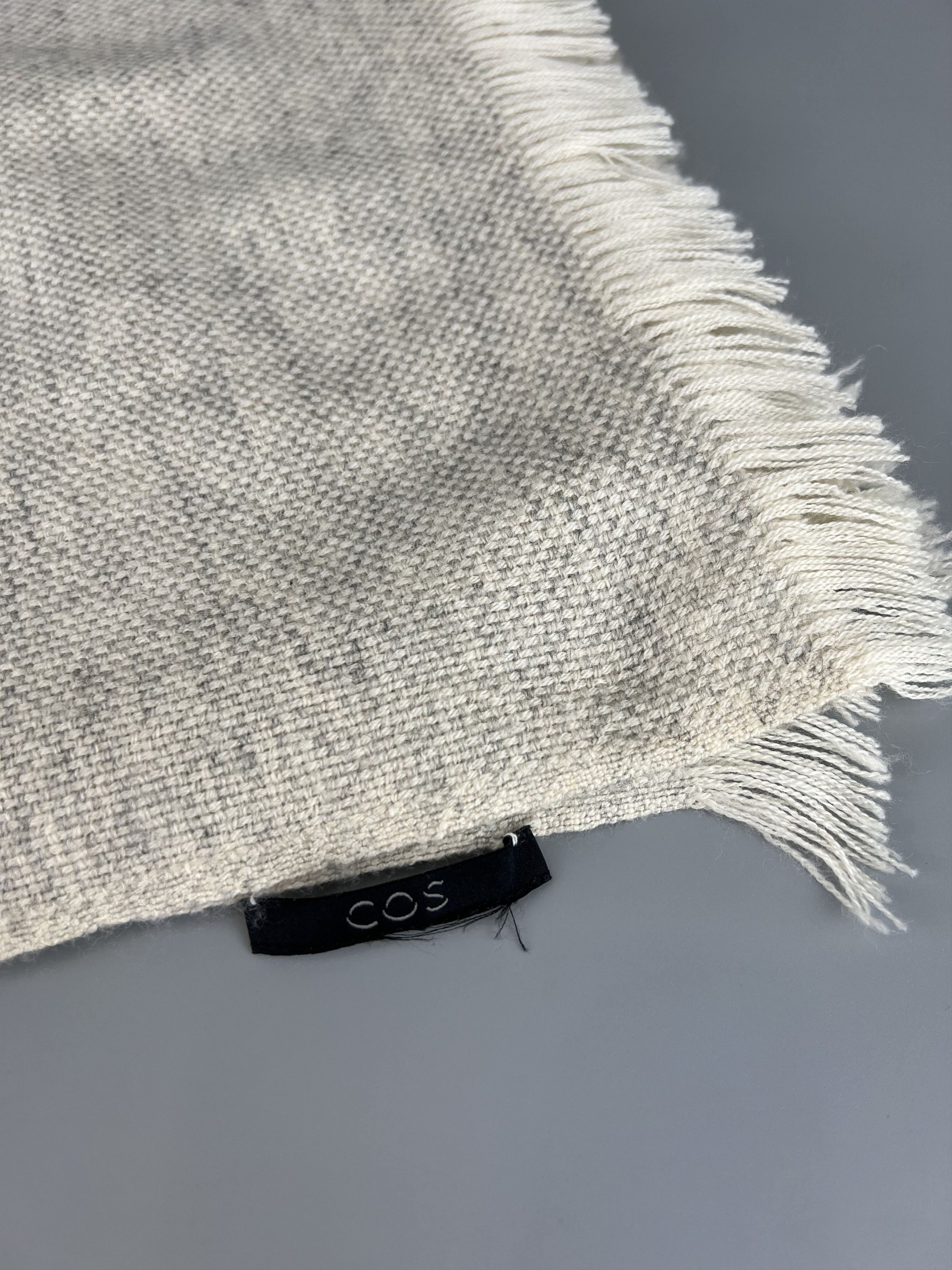 Cos COS Women's Ivory Gray Wool Scarf Size ONE SIZE - 2 Thumbnail