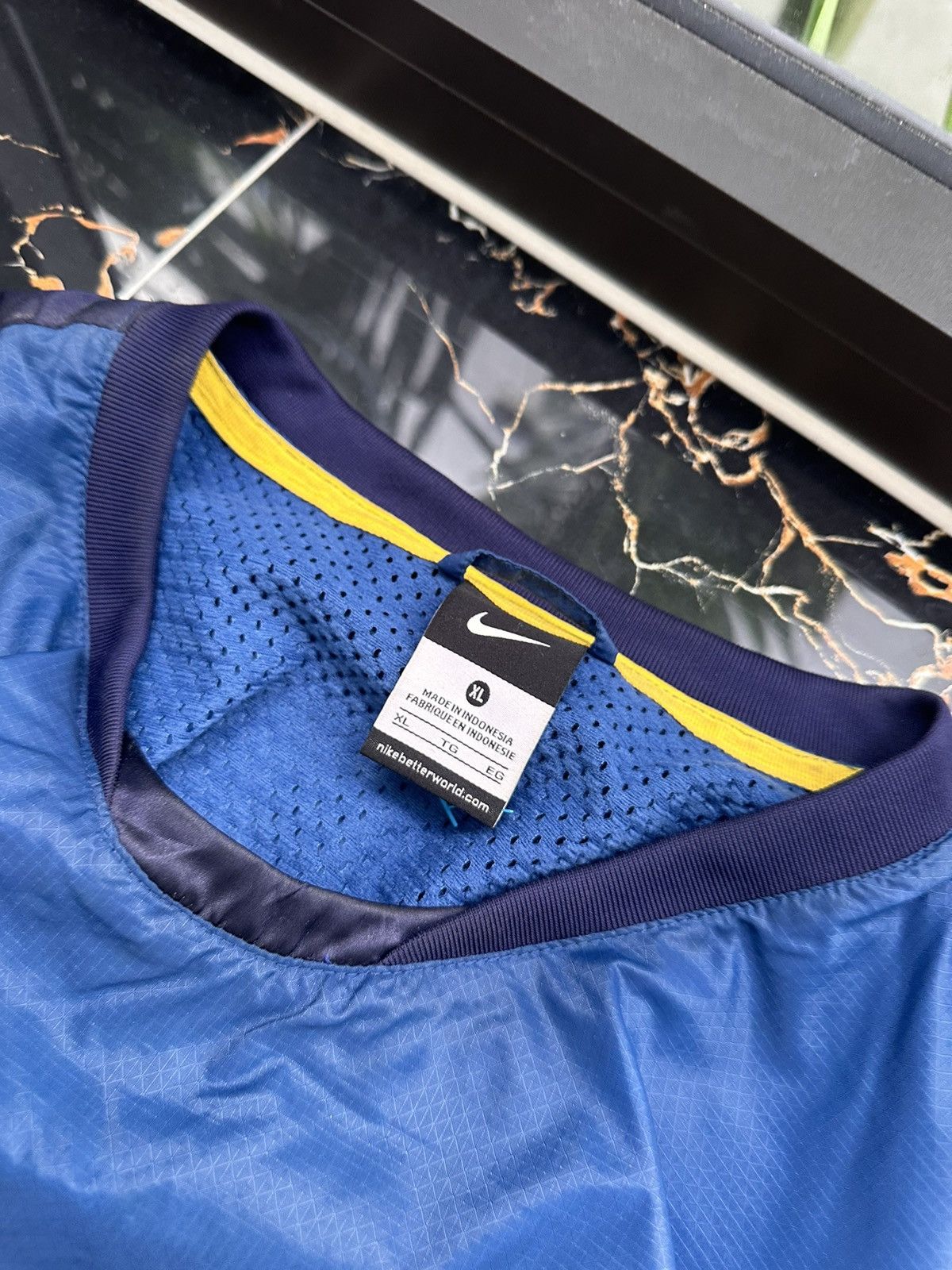Nike × Vintage NIKE VINTAGE BIG SWOOSH NYLON LIGHT JACKET Size US L / EU 52-54 / 3 - 7 Thumbnail