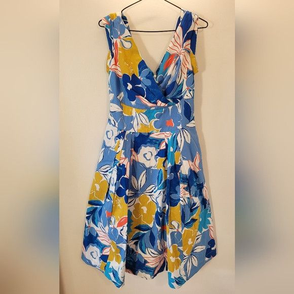Other Emily and Fin Florence Blue Asilah Floral Midi Dress - S Size S / US 4 / IT 40 - 2 Thumbnail