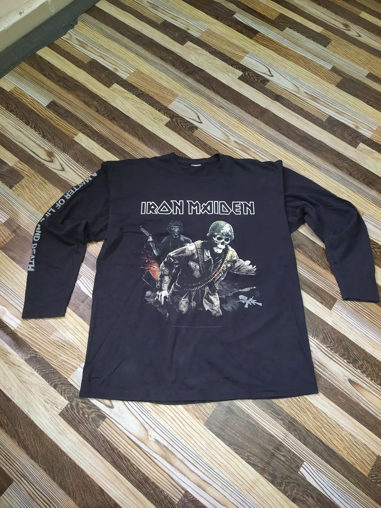 Band Tees Vintage 2006 Iron Maiden "A Matter of Life and Death" Size US L / EU 52-54 / 3 - 8 Thumbnail