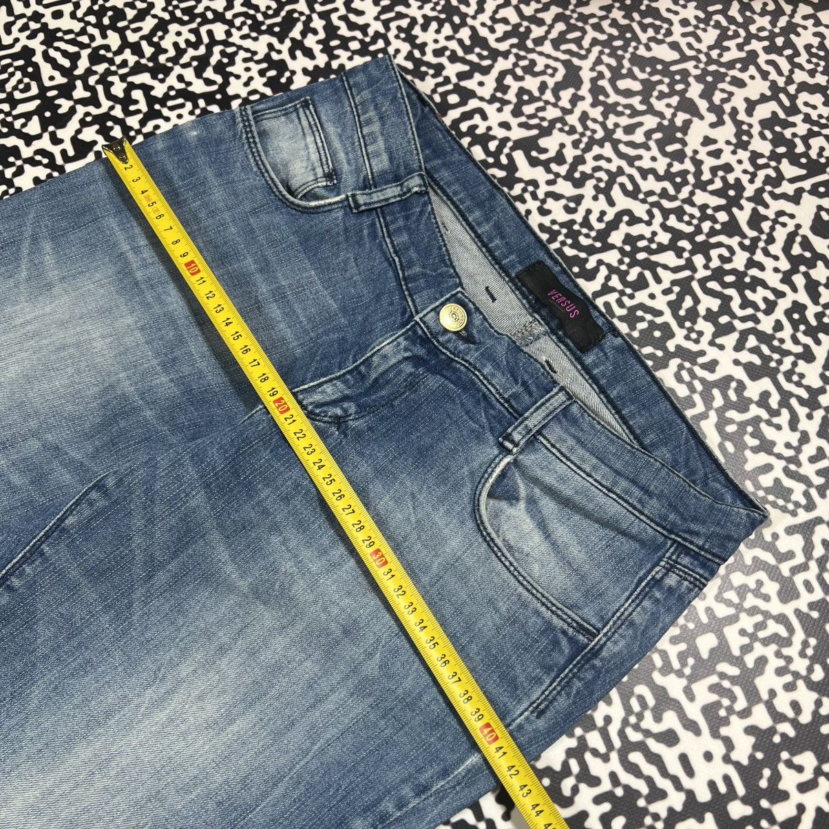 Versus Versace Vintage Y2K Versace Versus Luxury Casual Jeans 90s Style Size 28" / US 6 / IT 42 - 24 Thumbnail