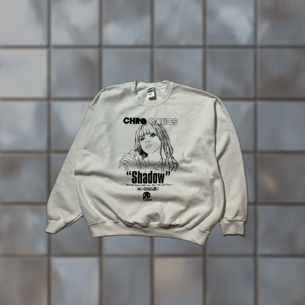 Gildan VINTAGE Chromatics Shadow Take Me Down With You Last Time Johnny Jewel Sweatshirt XL Unisex Adults White Pullover Fleece Sweatshirt Pink Accent? Size US XL / EU 56 / 4 - 1 Thumbnail