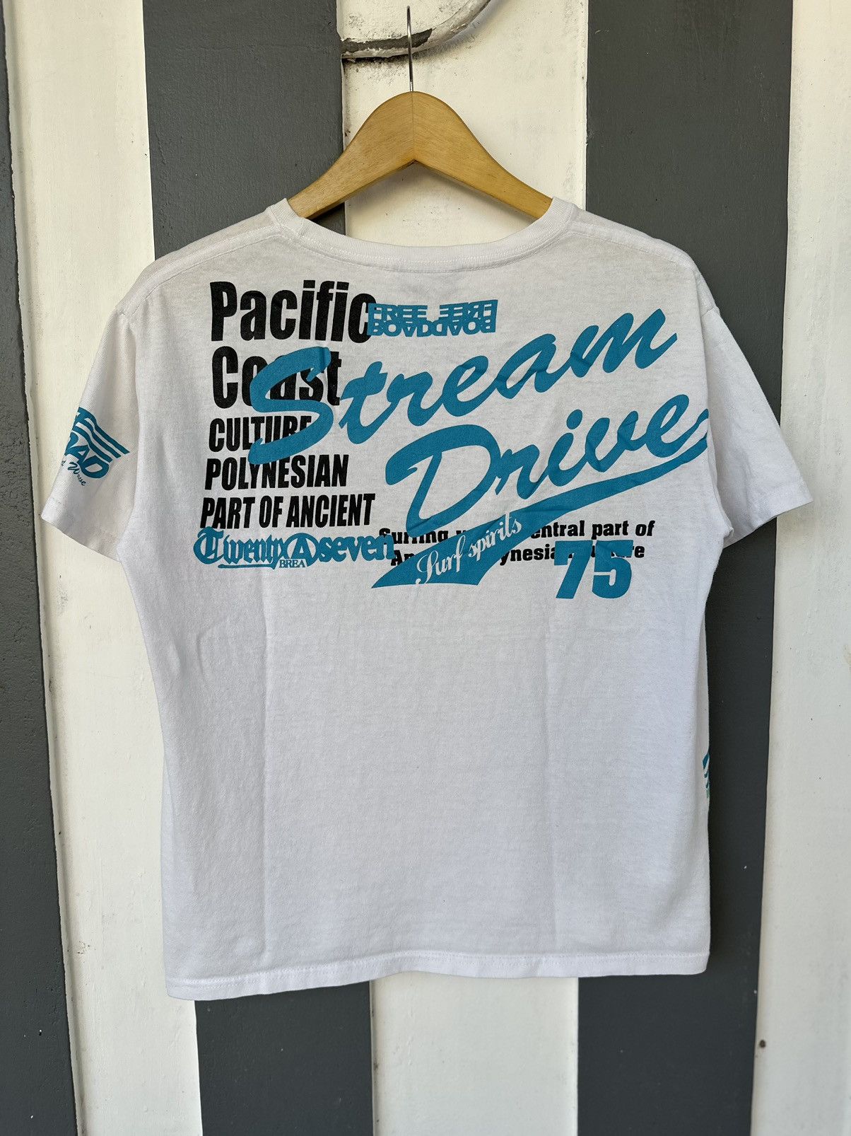 Japanese Brand Y2K WHITE COLOUR JAPANESE OBLO DESIGN POEM SURF HAWAII STYLE Size US M / EU 48-50 / 2 - 2 Thumbnail