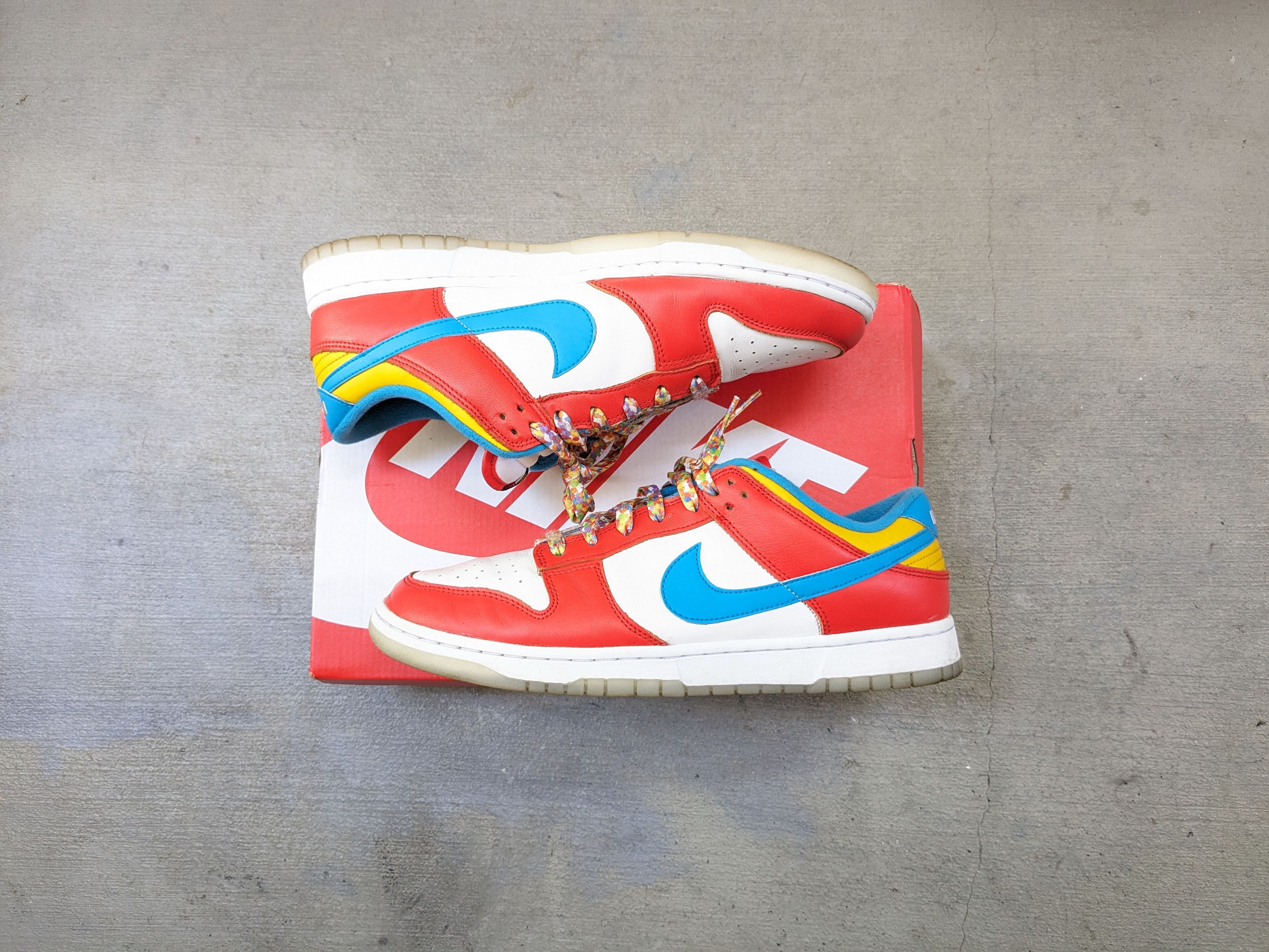 Nike Nike Dunk Low QS LeBron James Fruity Pebbles DH8009-600 Size US 10.5 / EU 43-44 - 1 Thumbnail