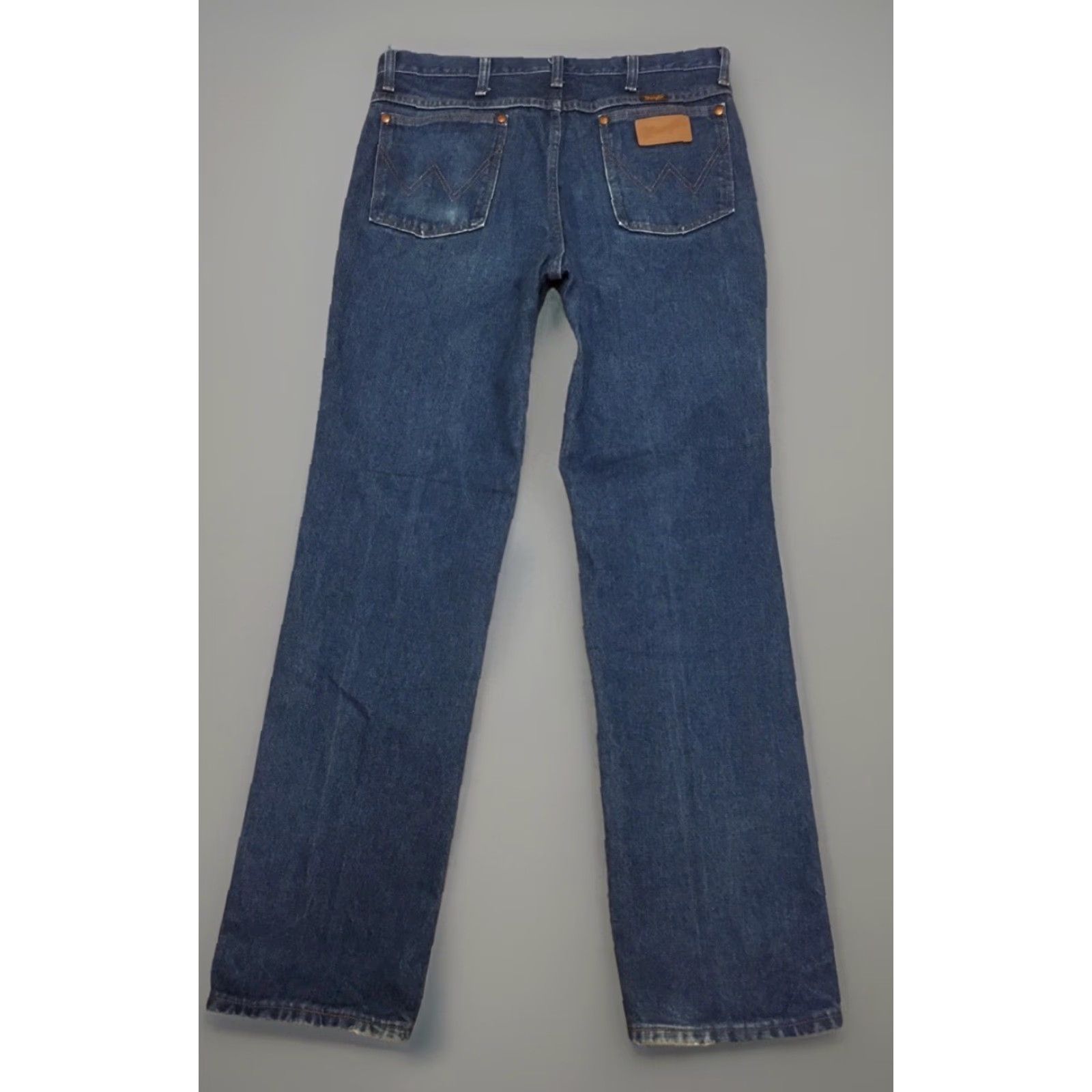Wrangler VINTAGE Wrangler Jeans Western Cowboy Naturally Distressed From Wear Worn Size 33 32 Size US 33 - 6 Thumbnail