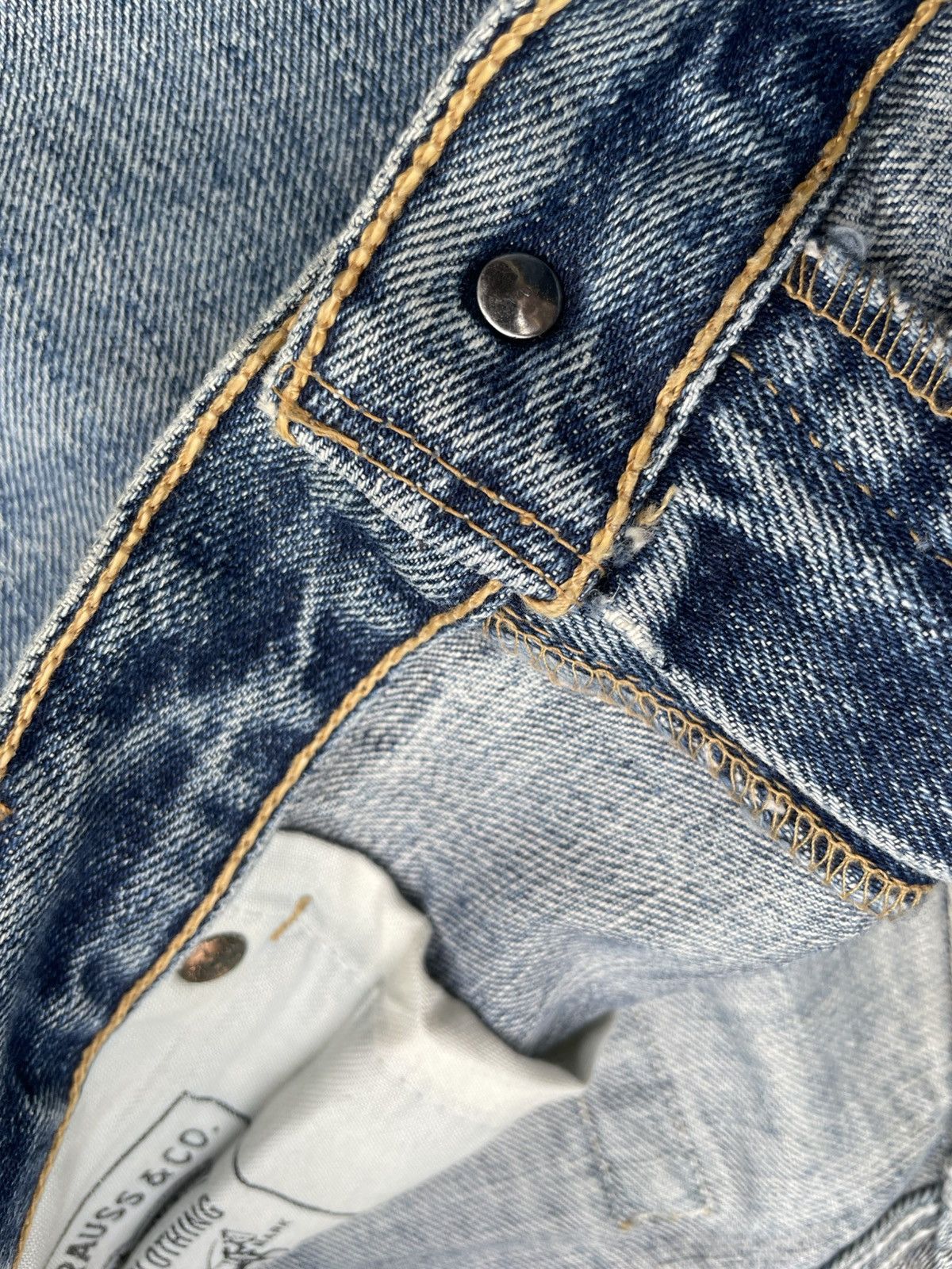 Levi's Vintage Levi’s 544 Bell Bottom Size US 34 / EU 50 - 19 Thumbnail