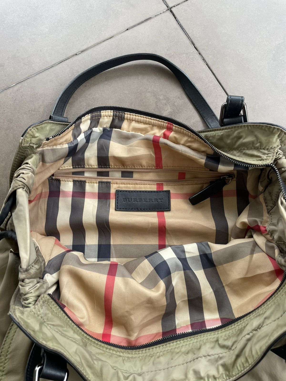 Burberry Burberry Nylon Shoulder Bag Size ONE SIZE - 3 Thumbnail