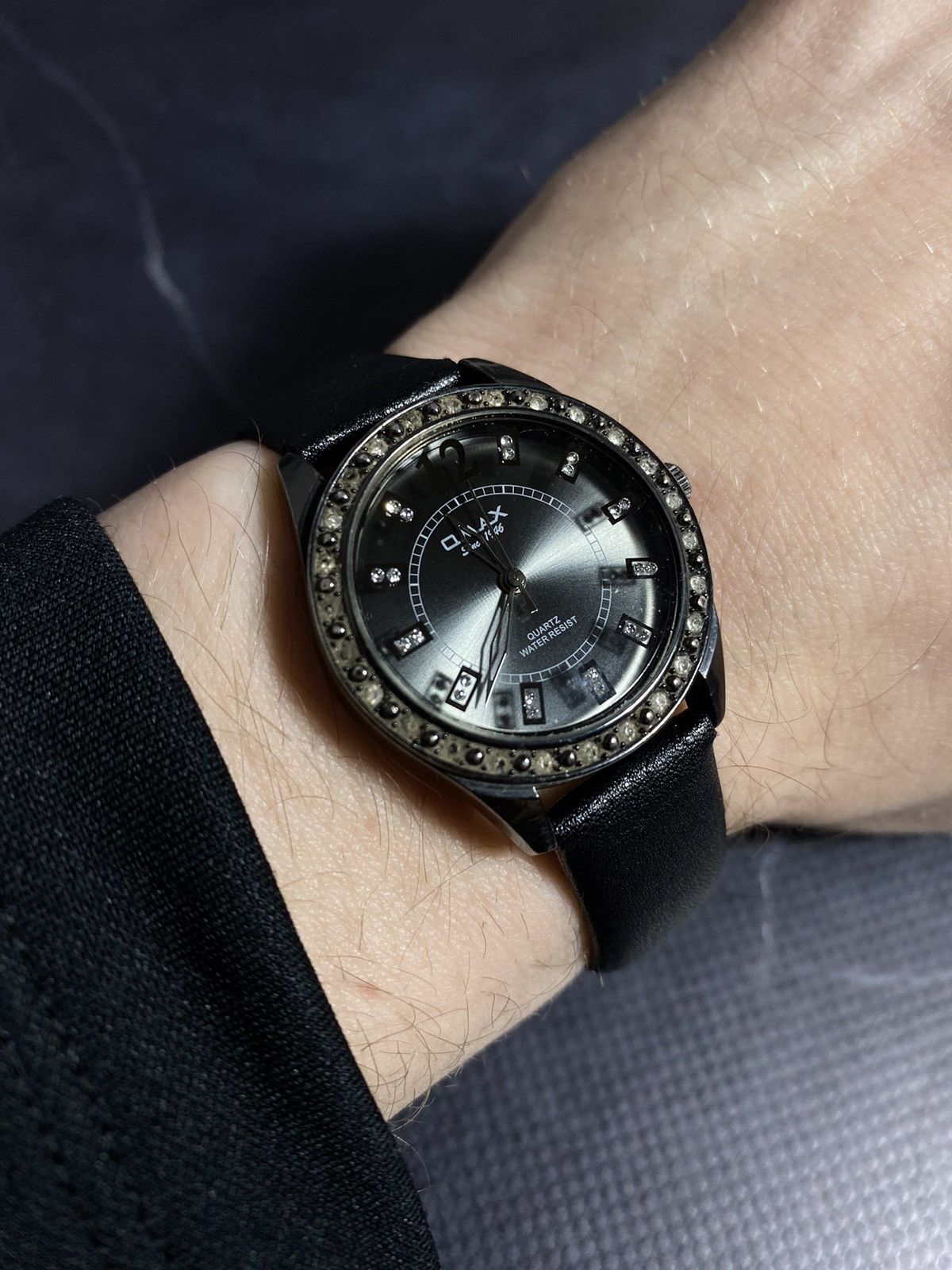 Vintage Omax Quartz Watch Japan Movement Black Dial Crystals Size ONE SIZE - 4 Thumbnail