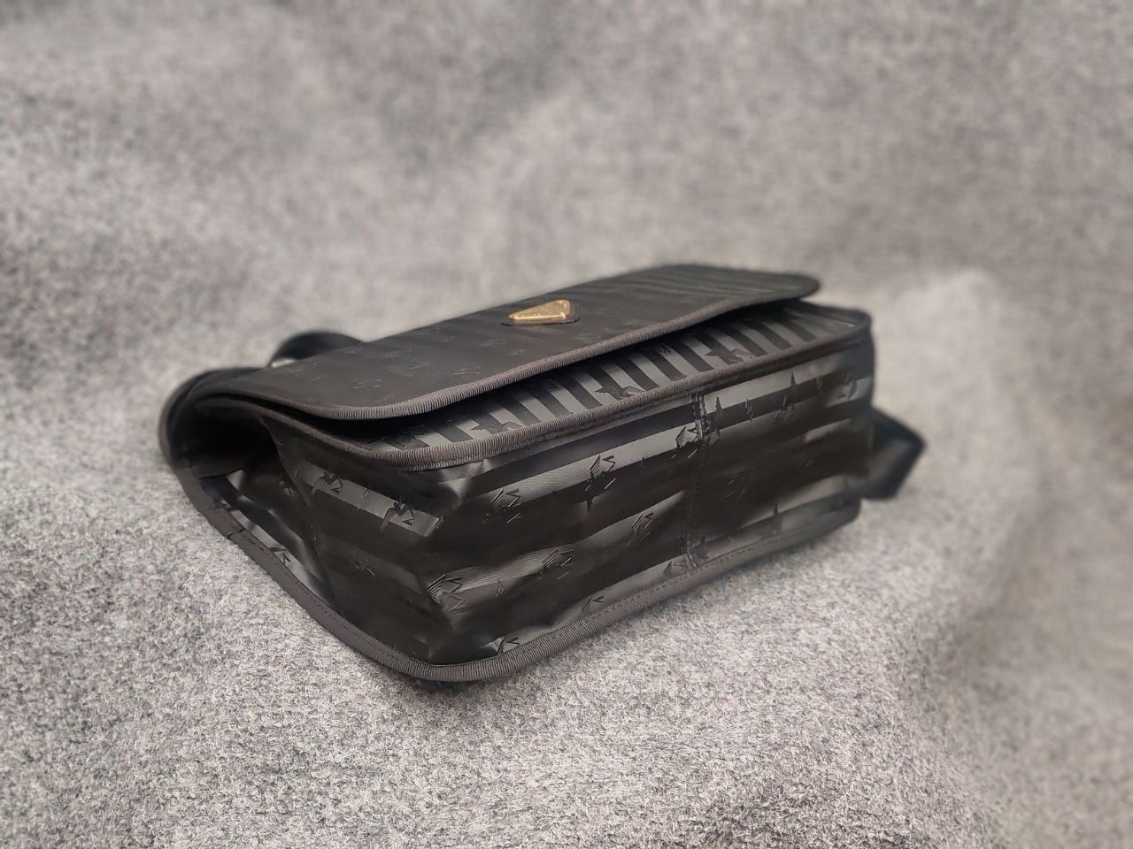 Maison Mollerus bag Crossbody Vinerus Black canvas unisex Bags Luggage