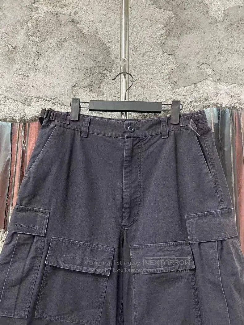 Balenciaga Balenciaga Cargo Pants with Detachable Shorts. Size US 44 / EU 60 - 3 Thumbnail