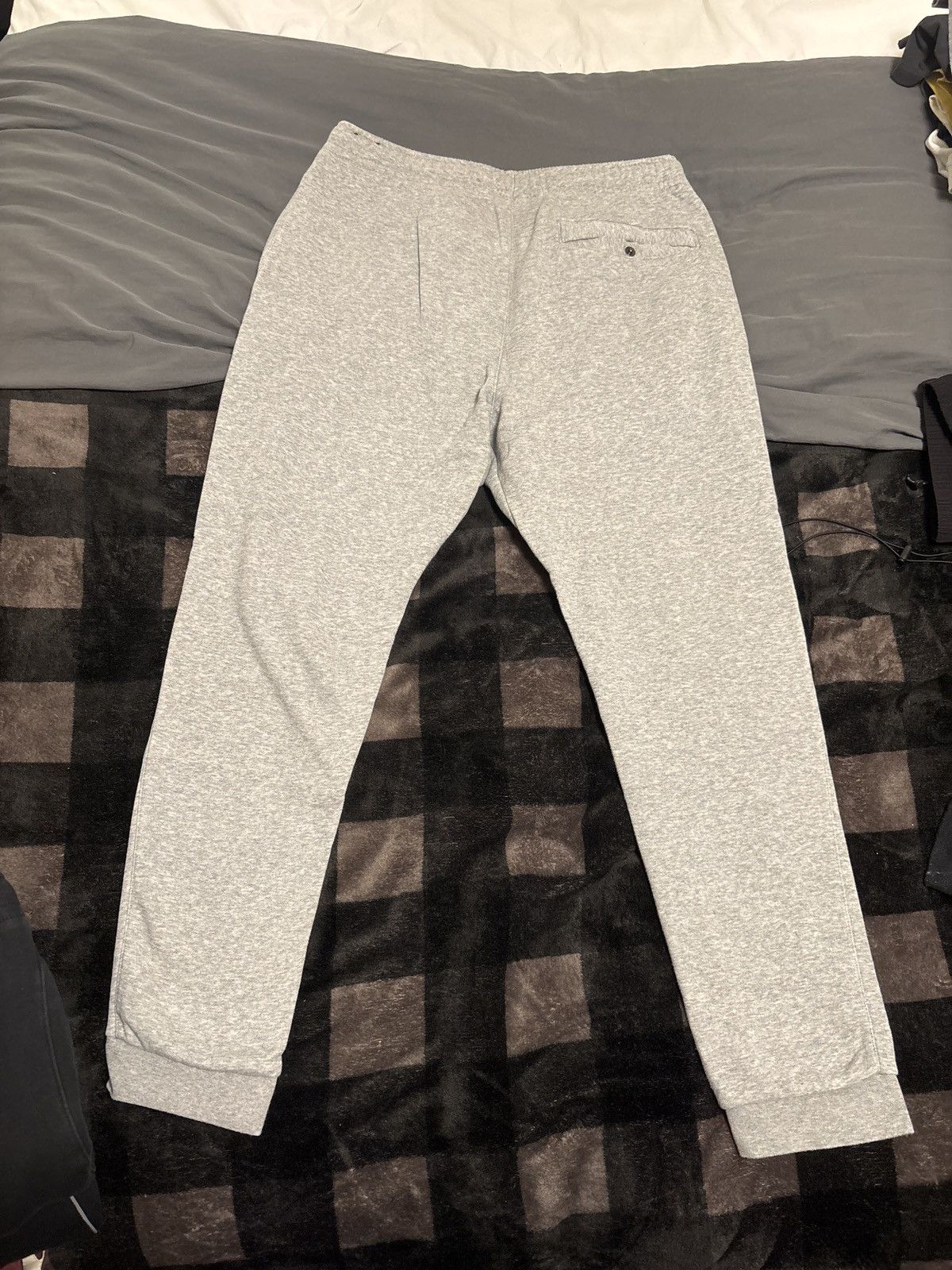 Nike Nike sweatpants Size US 32 / EU 48 - 2 Thumbnail