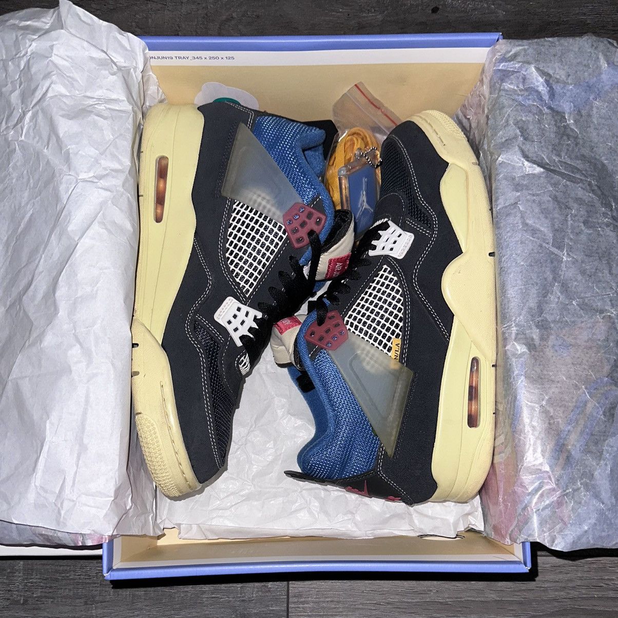 Jordan Brand × Union LA Jordan x Union Jordan 4 Retro Off Noir sz 10 Size US 10 / EU 43 - 1 Thumbnail