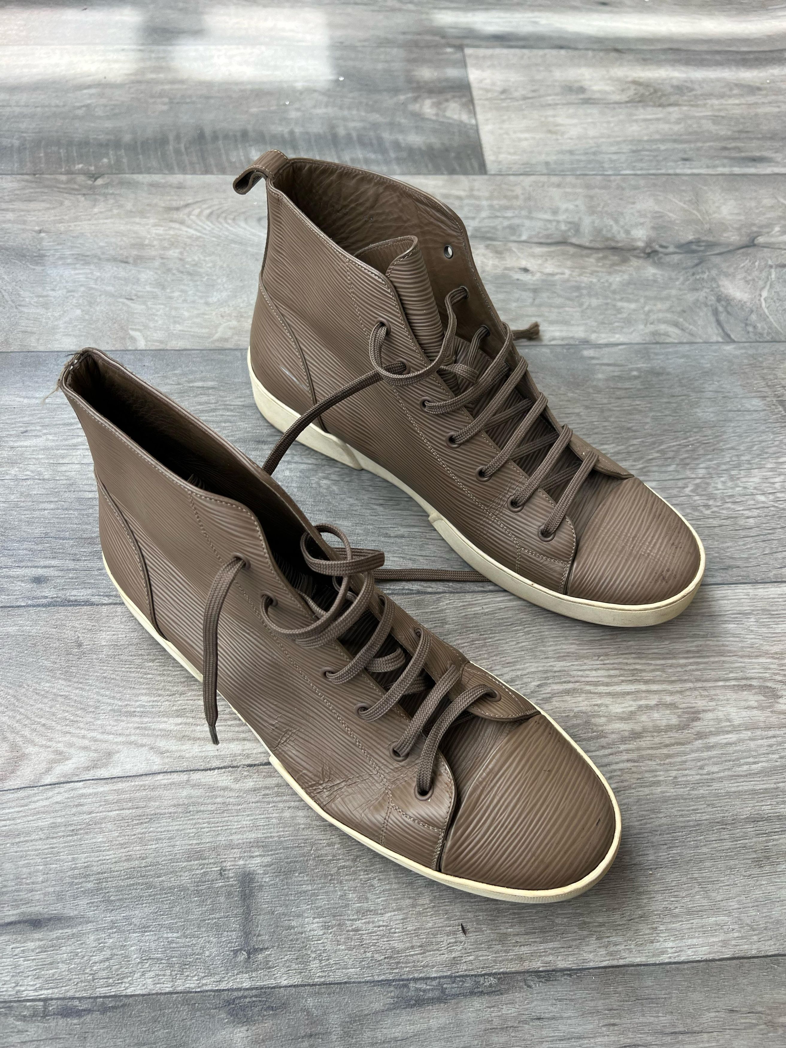 Louis Vuitton Louis Vuitton Size US 12 / EU 45 - 2 Thumbnail