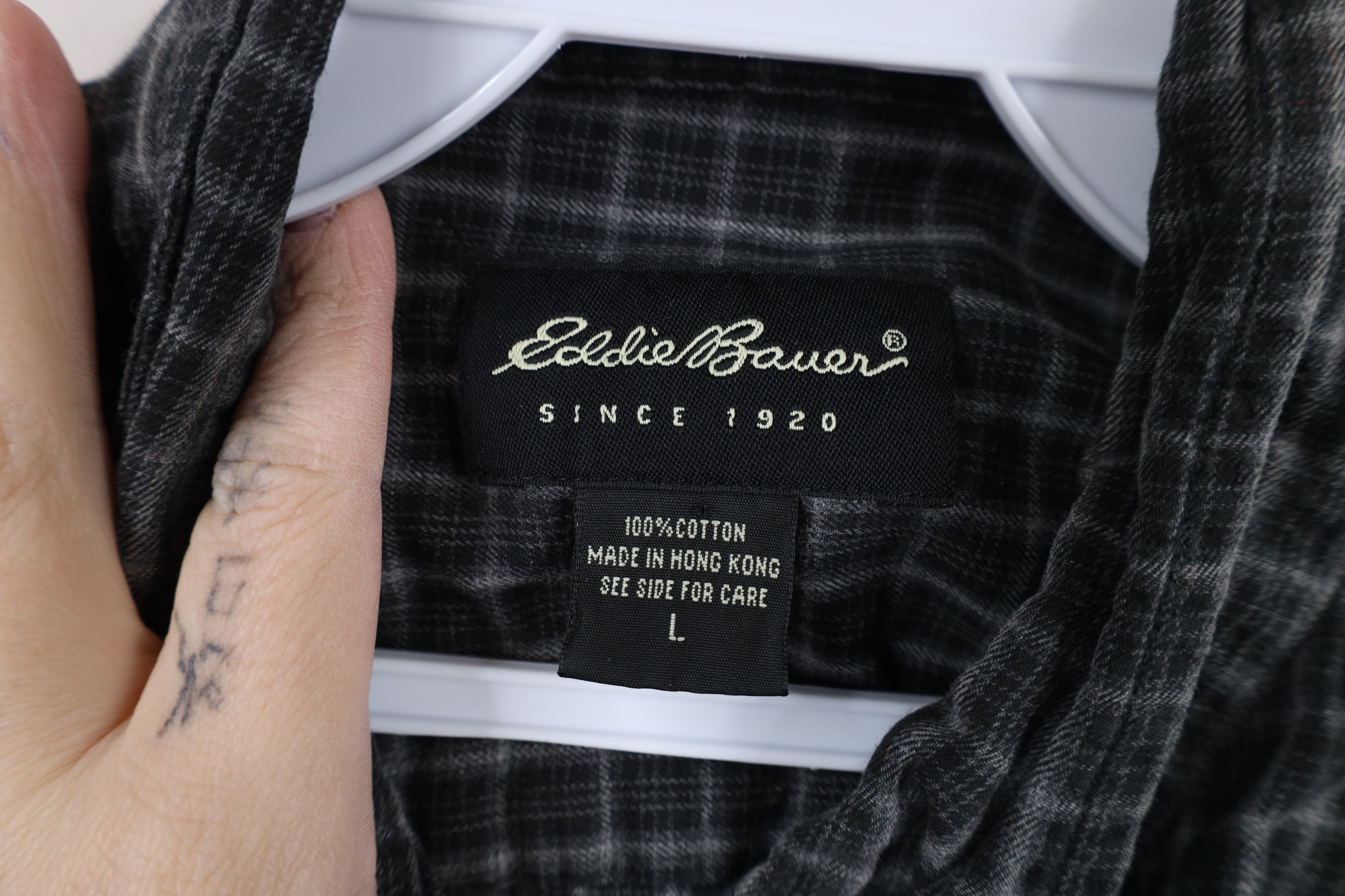 Eddie Bauer × Vintage Vintage 90s Eddie Bauer Lightweight Collared Button Shirt Size US L / EU 52-54 / 3 - 7 Thumbnail