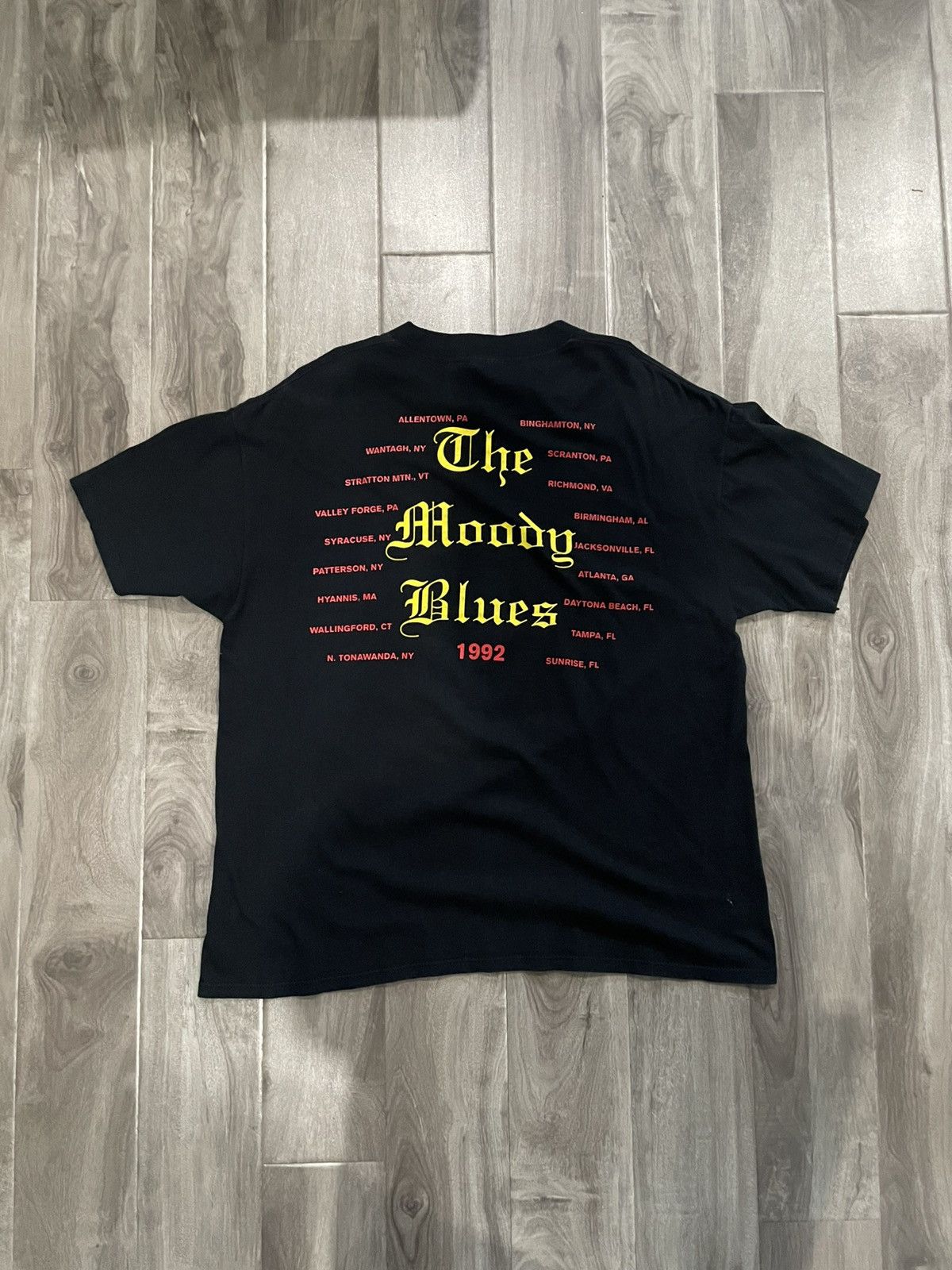 Vintage Vintage Moody Blues Tee Size US M / EU 48-50 / 2 - 2 Thumbnail