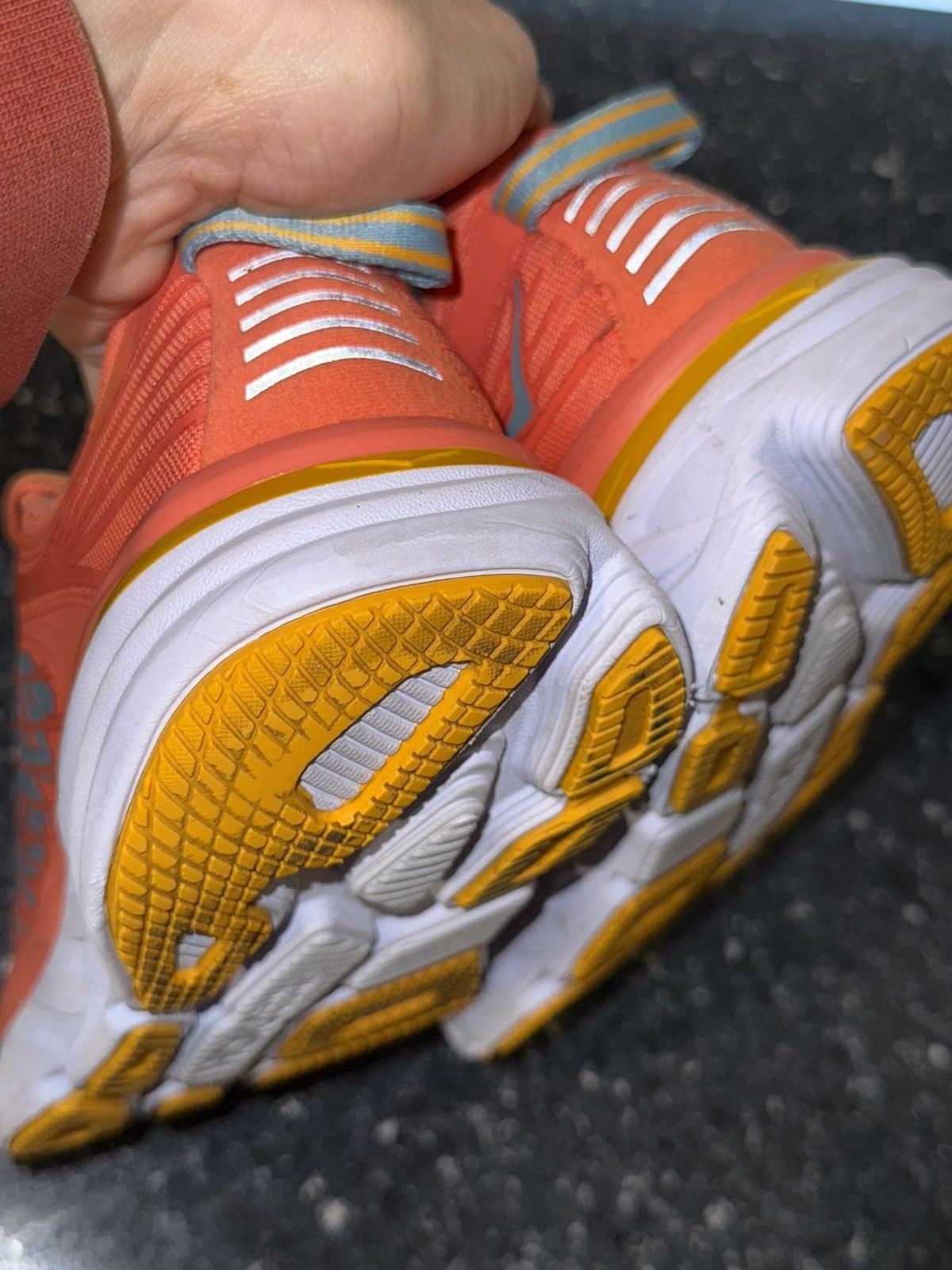 Hoka 🔥 HOKA ONE ONE Bondi 7 – Women’s Size 7.5 Size US 7.5 / IT 37.5 - 6 Thumbnail