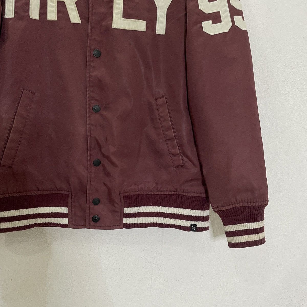 Hurley × Japanese Brand Vintage Hurley Big Logo Varsity Jacket Size US M / EU 48-50 / 2 - 2 Thumbnail