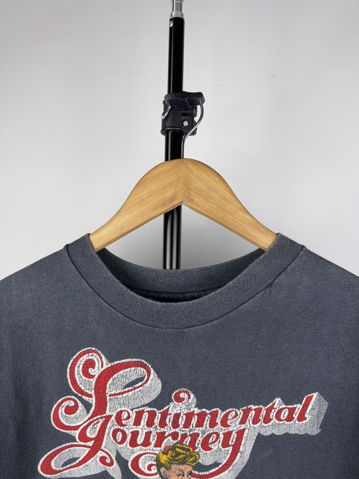 Vintage Vintage 90s B-17 Sentimental Journey Pin-Up WWII Tee XL USA Size US XL / EU 56 / 4 - 4 Thumbnail