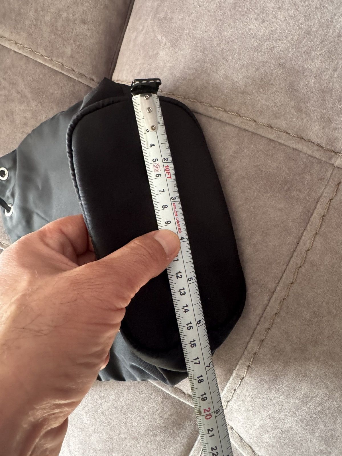 Prada PRADA pouch mini bag SEE REAL TAPE MEASUREMENTS IN PHOTOS Size ONE SIZE - 19 Thumbnail
