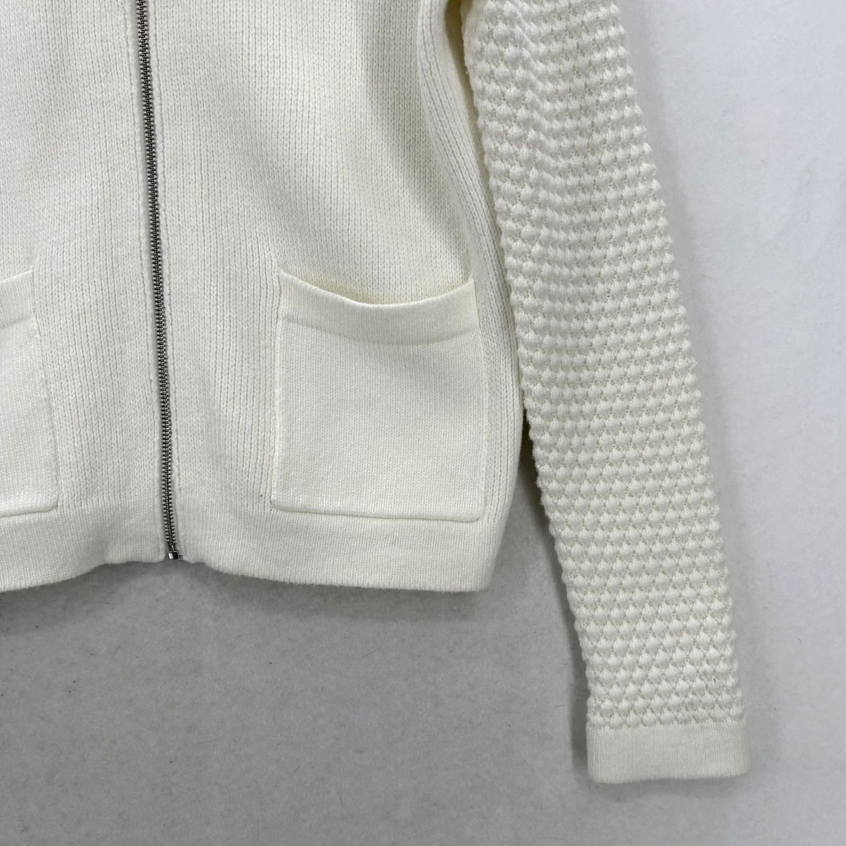 Ann Taylor Ann Taylor Cardigan Sweater Womens Small White Full Zip Collared Pockets Knit Size S / US 4 / IT 40 - 3 Thumbnail