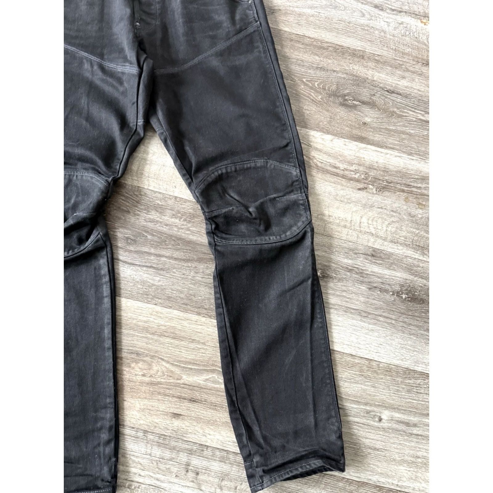 G-Star G-Star Raw Jeans Men’s 3D Print Tapered-Fit Painted Pants Logo 5620 32x34 Black Denim Slim Regular Inseam 32 in Boys/Mens Size US 34 / EU 50 - 7 Thumbnail