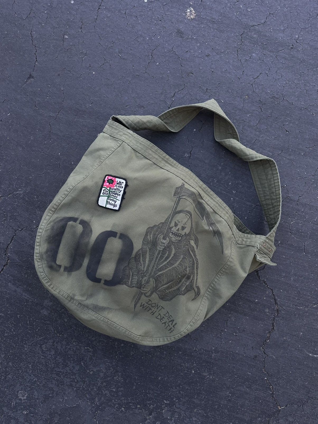 Other VTG Inspired Messenger Newspaper Boy Shoulder Riveted Bag Size ONE SIZE - 2 Thumbnail