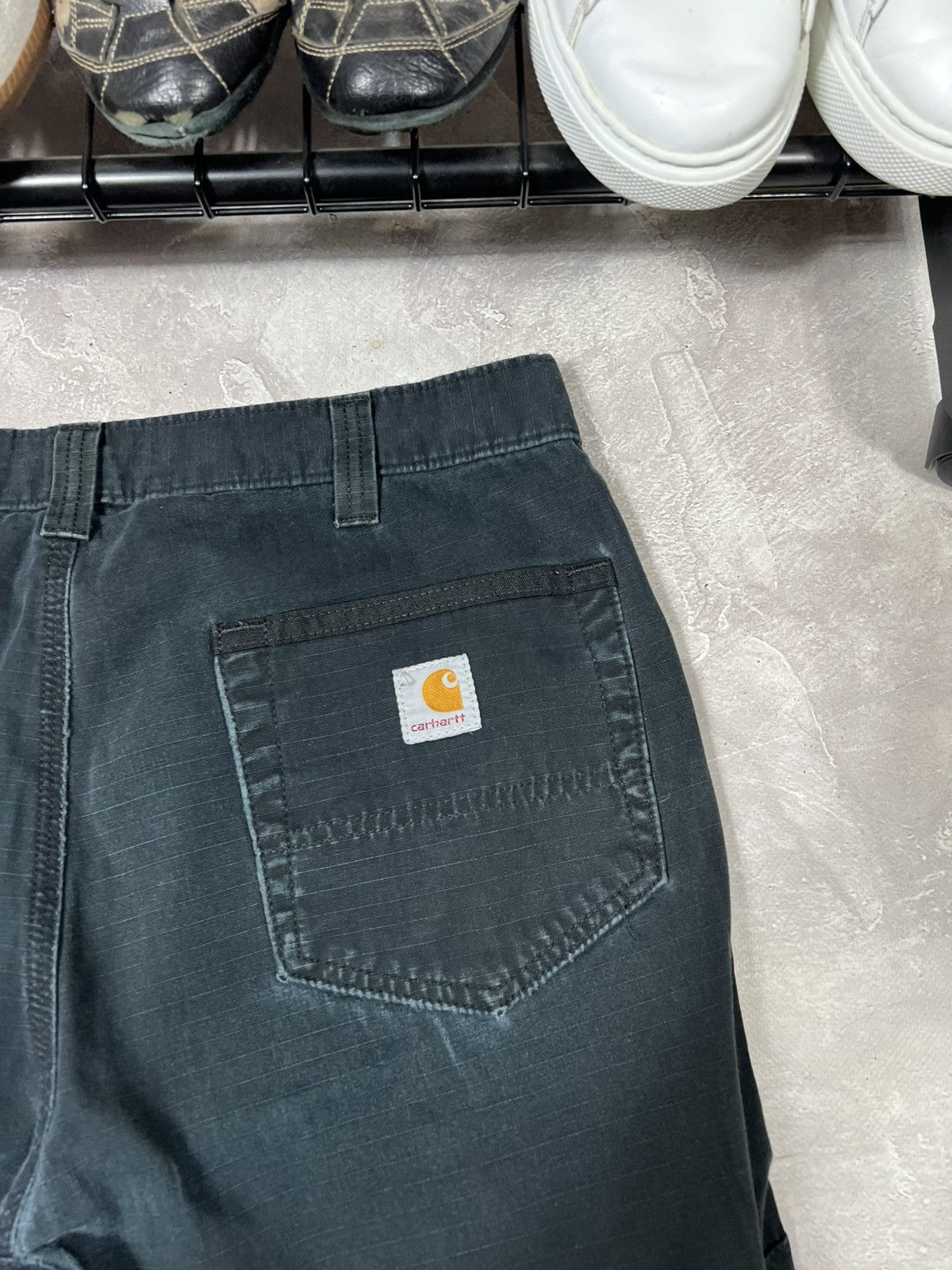 Carhartt Vintage Carhartt Distressed Workwear Baggy Cargo Pants Size US 32 / EU 48 - 5 Thumbnail