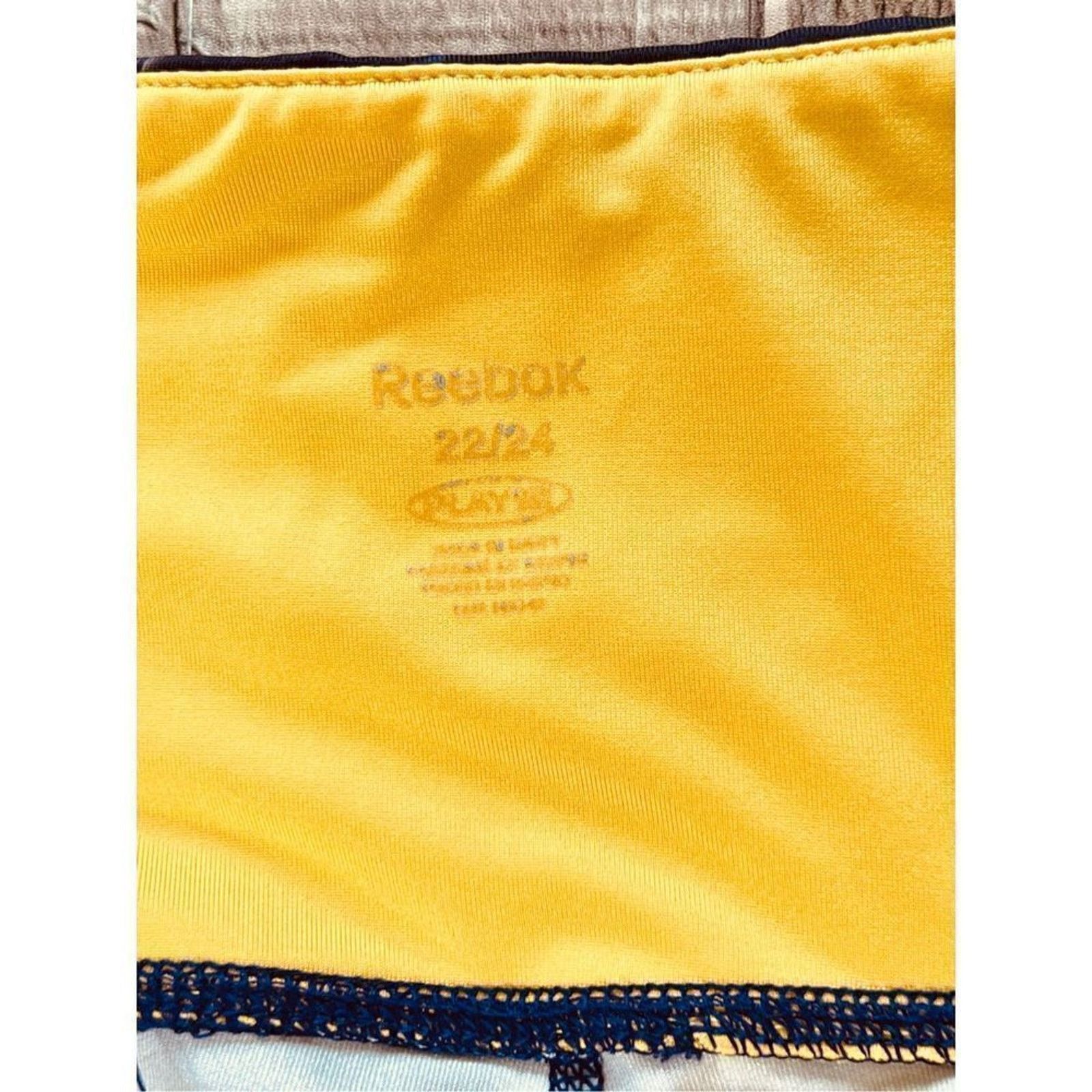 Reebok Reebok Playdry Multi Colored Cropped Tights Leggings 22/24 Size 40" / US 18 - 2 Thumbnail