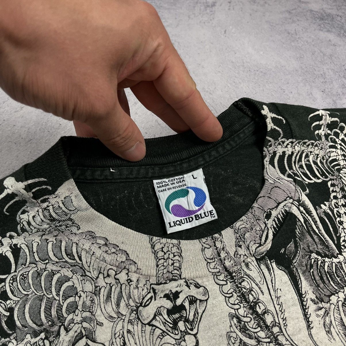 Liquid Blue × Vintage Vintage Liquid Blue Medusa rare AOP tee 1993 Size US L / EU 52-54 / 3 - 7 Thumbnail